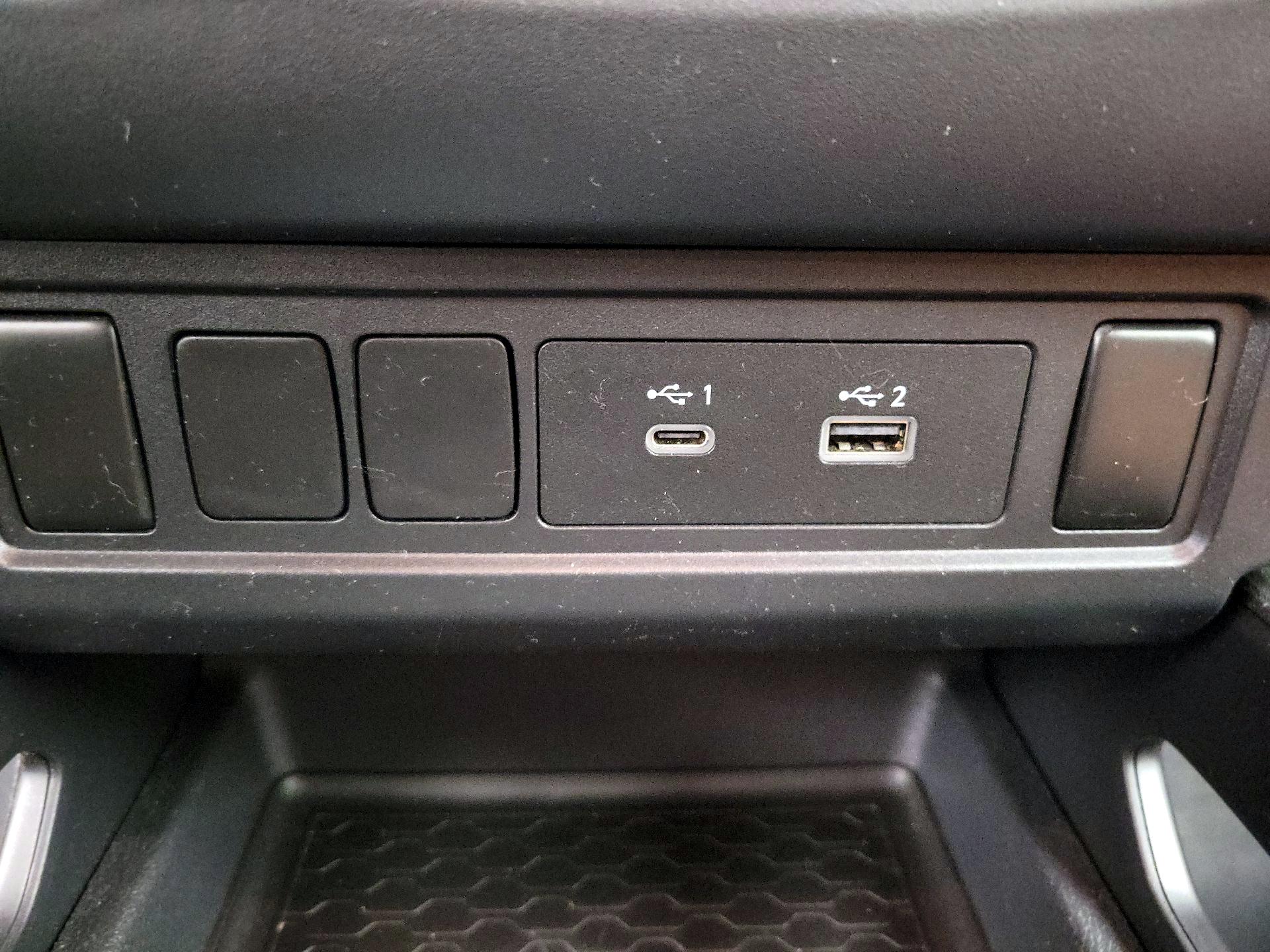 Thumbnail: 2022 Nissan Frontier - 18