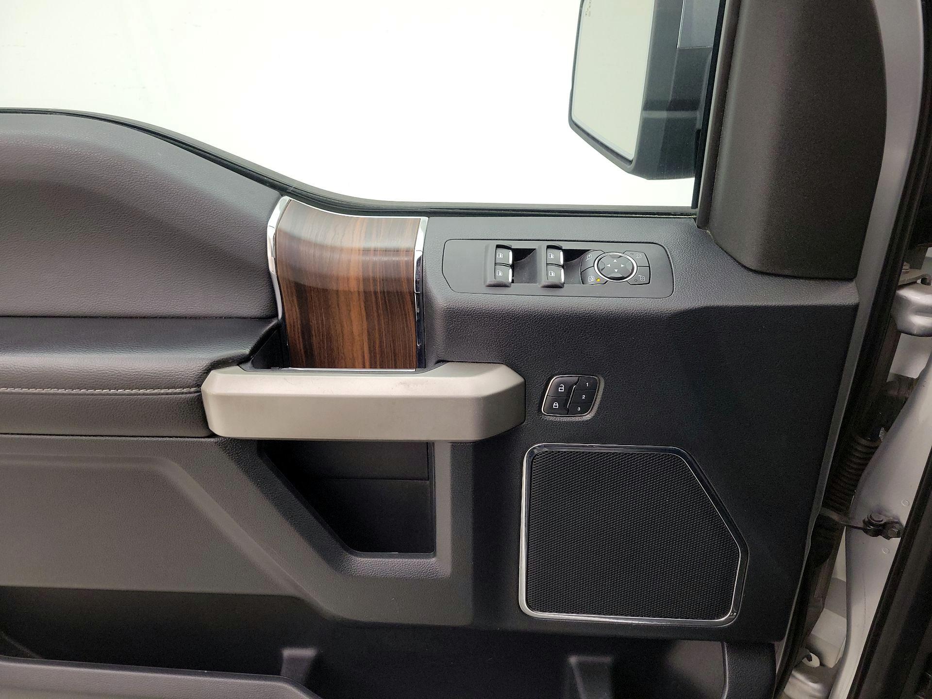 Thumbnail: 2015 Ford F-150 - 12