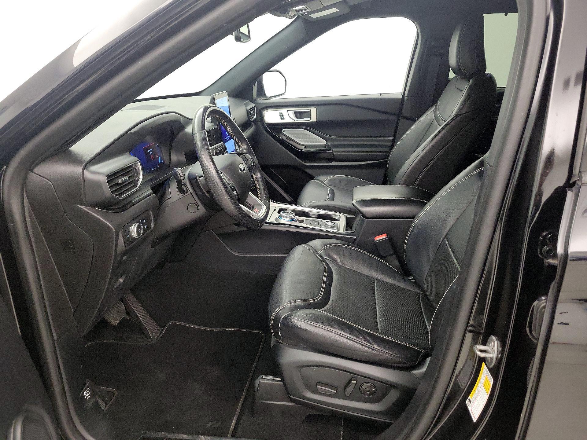 Thumbnail: 2021 Ford Explorer - 11