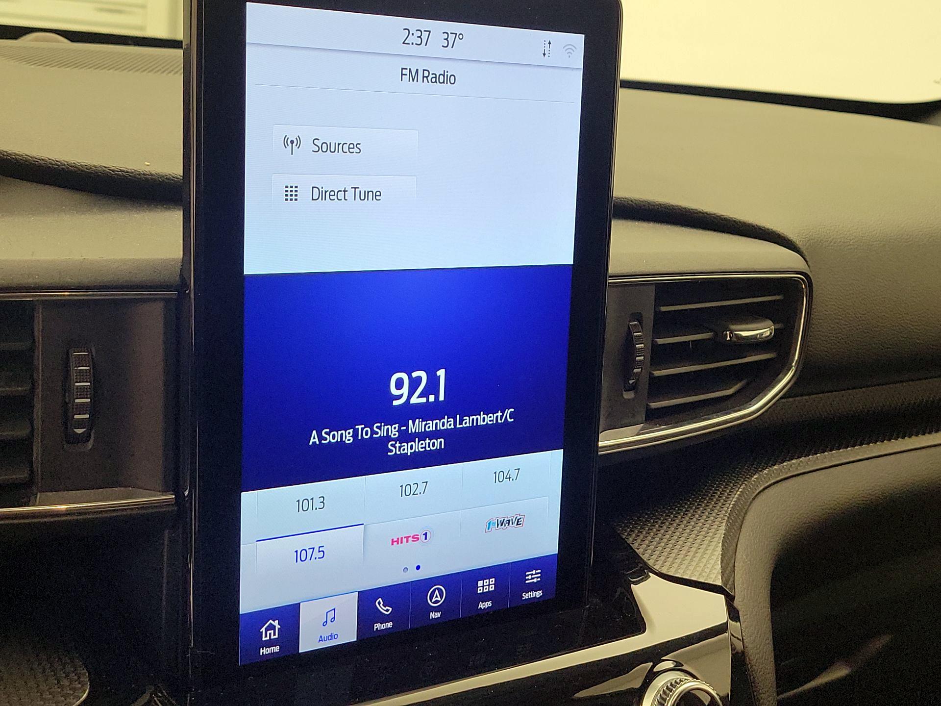 Thumbnail: 2021 Ford Explorer - 16