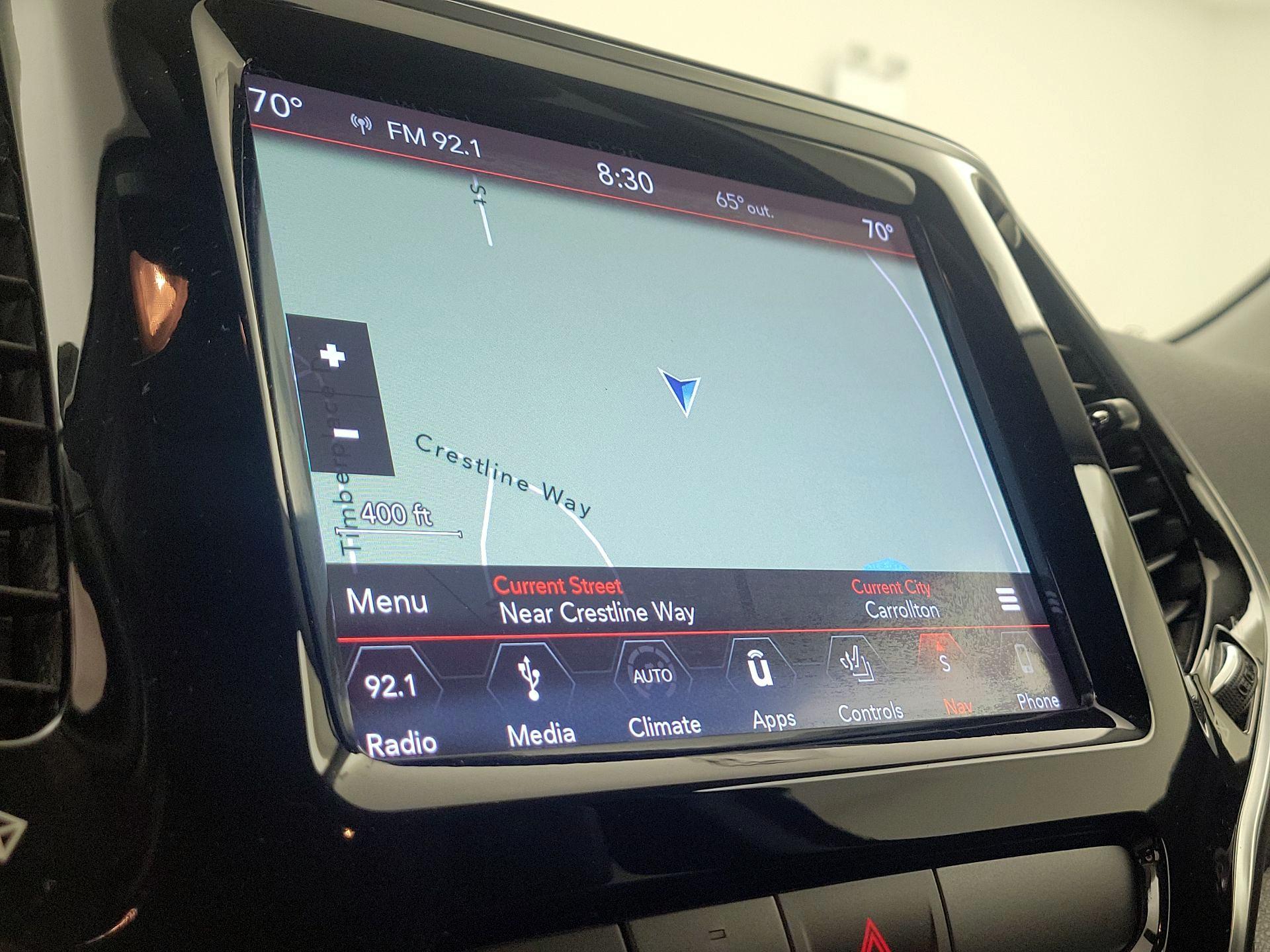 Thumbnail: 2019 Jeep Cherokee - 14