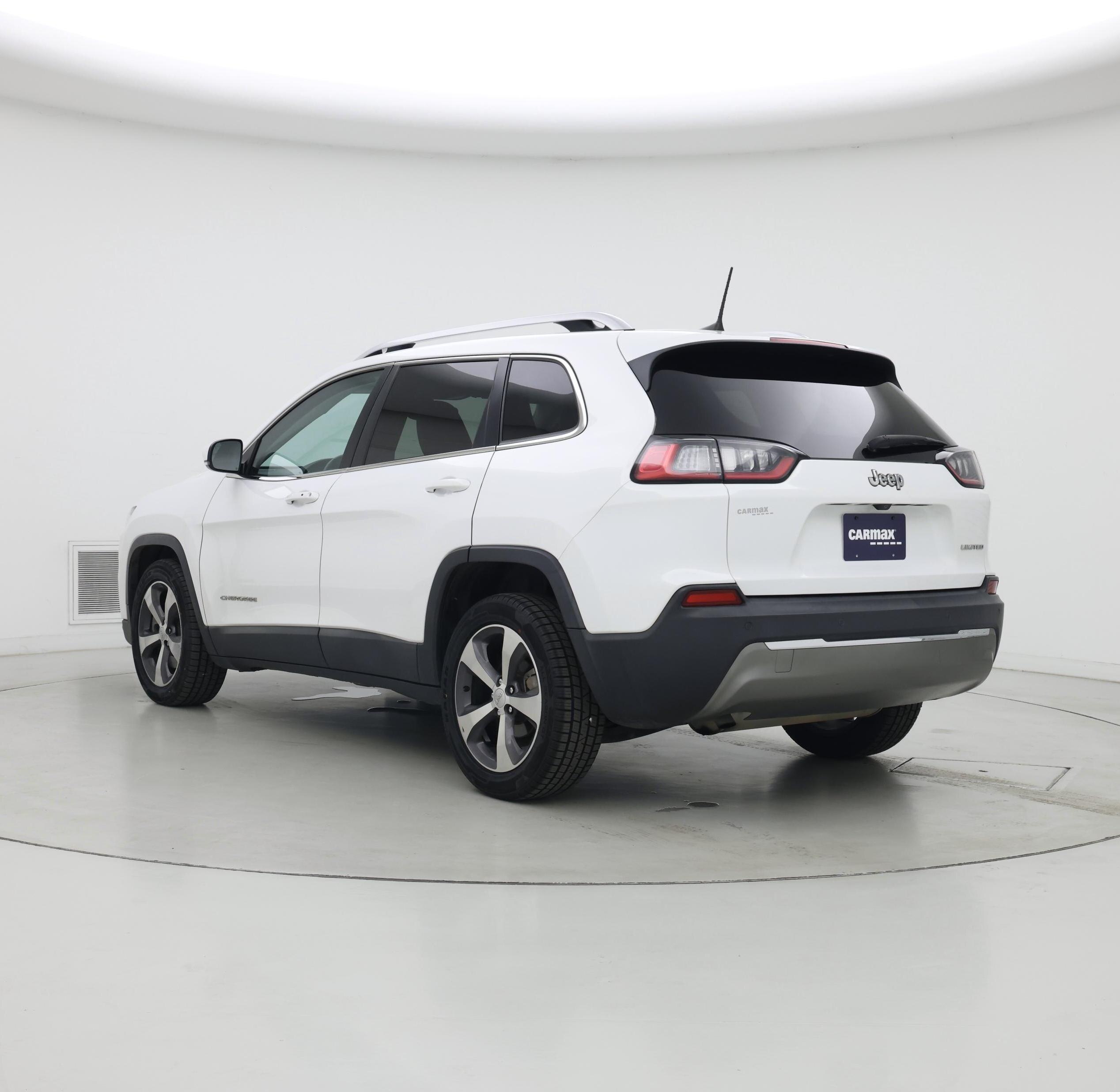 Thumbnail: 2019 Jeep Cherokee - 2
