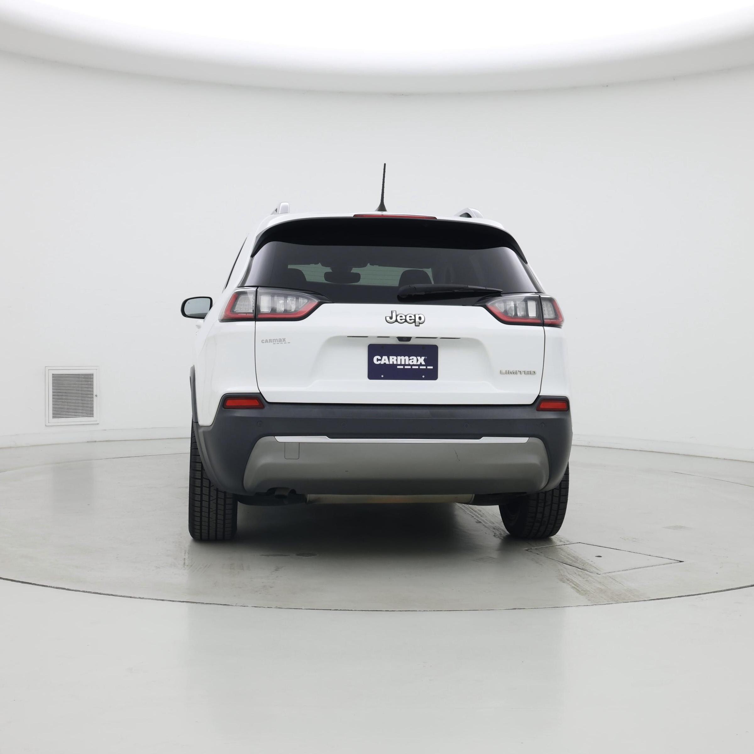 Thumbnail: 2019 Jeep Cherokee - 6