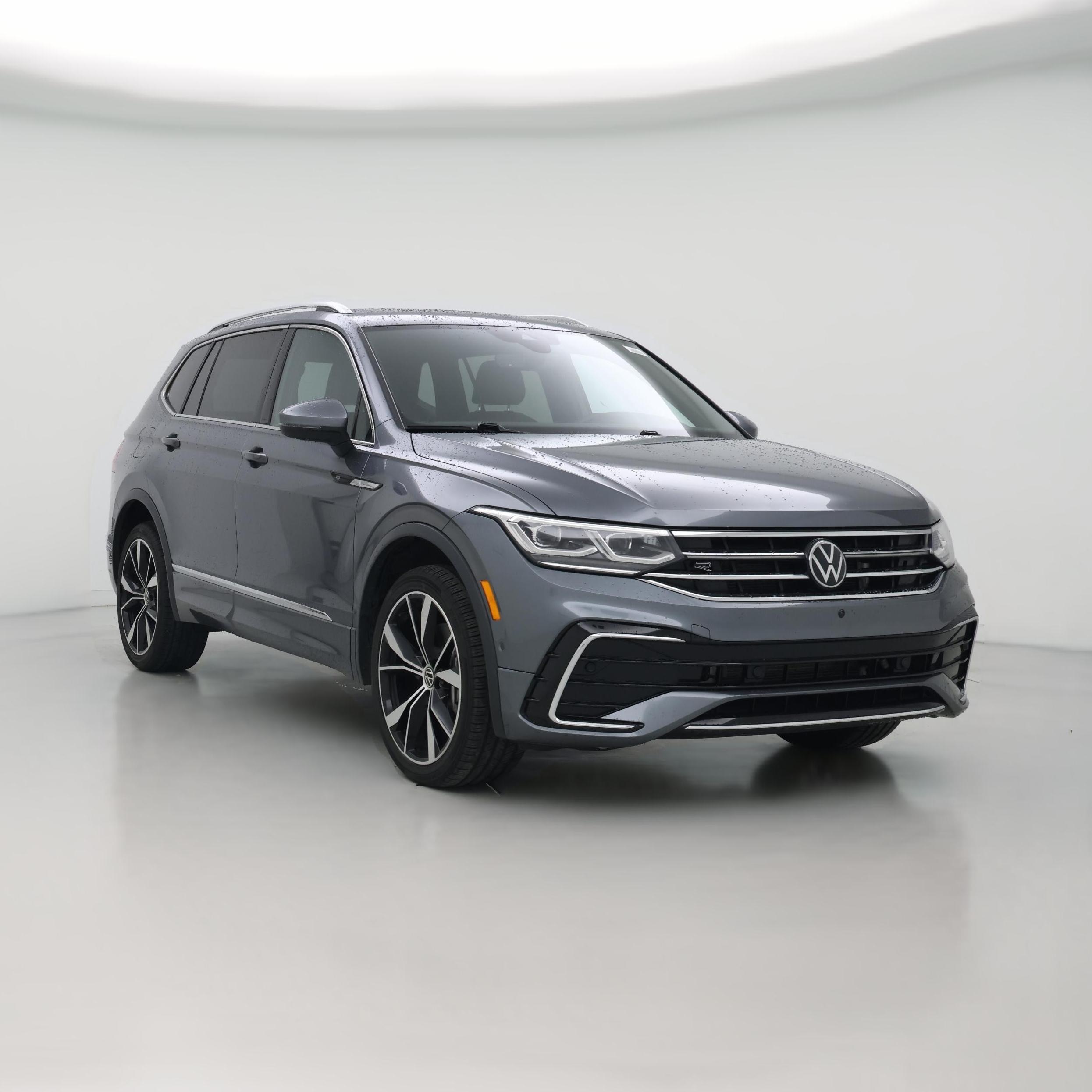 Thumbnail: 2022 Volkswagen Tiguan - 1