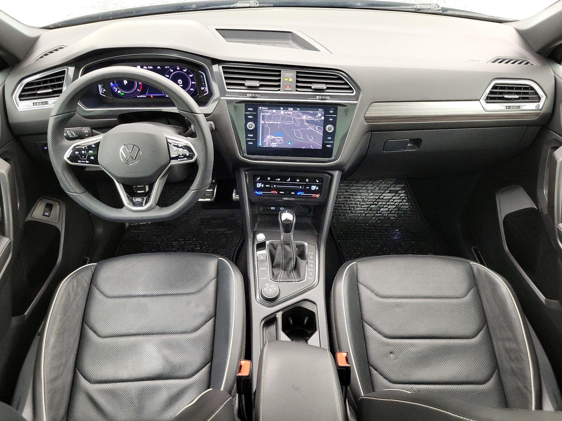 Thumbnail: 2022 Volkswagen Tiguan - 9