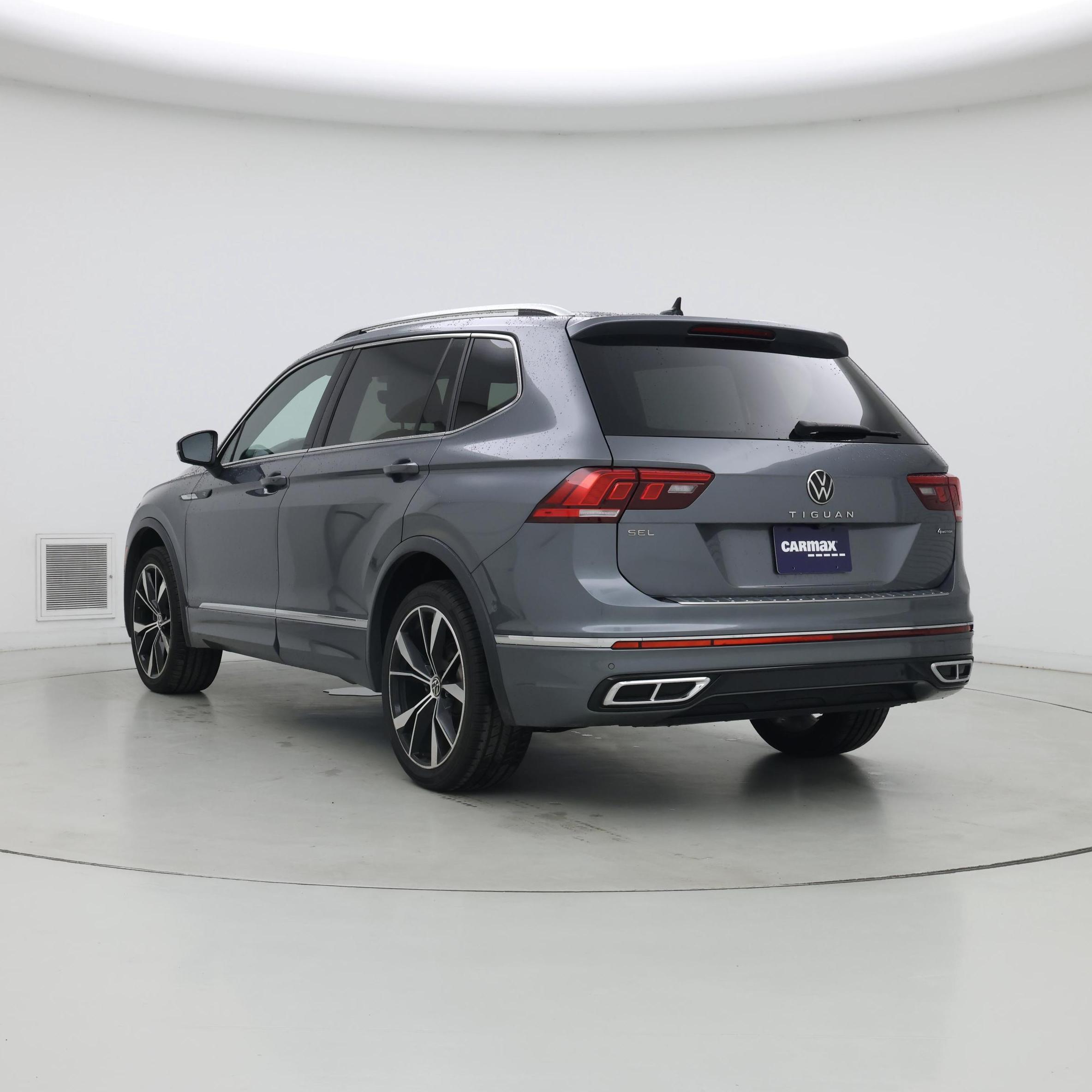 Thumbnail: 2022 Volkswagen Tiguan - 2