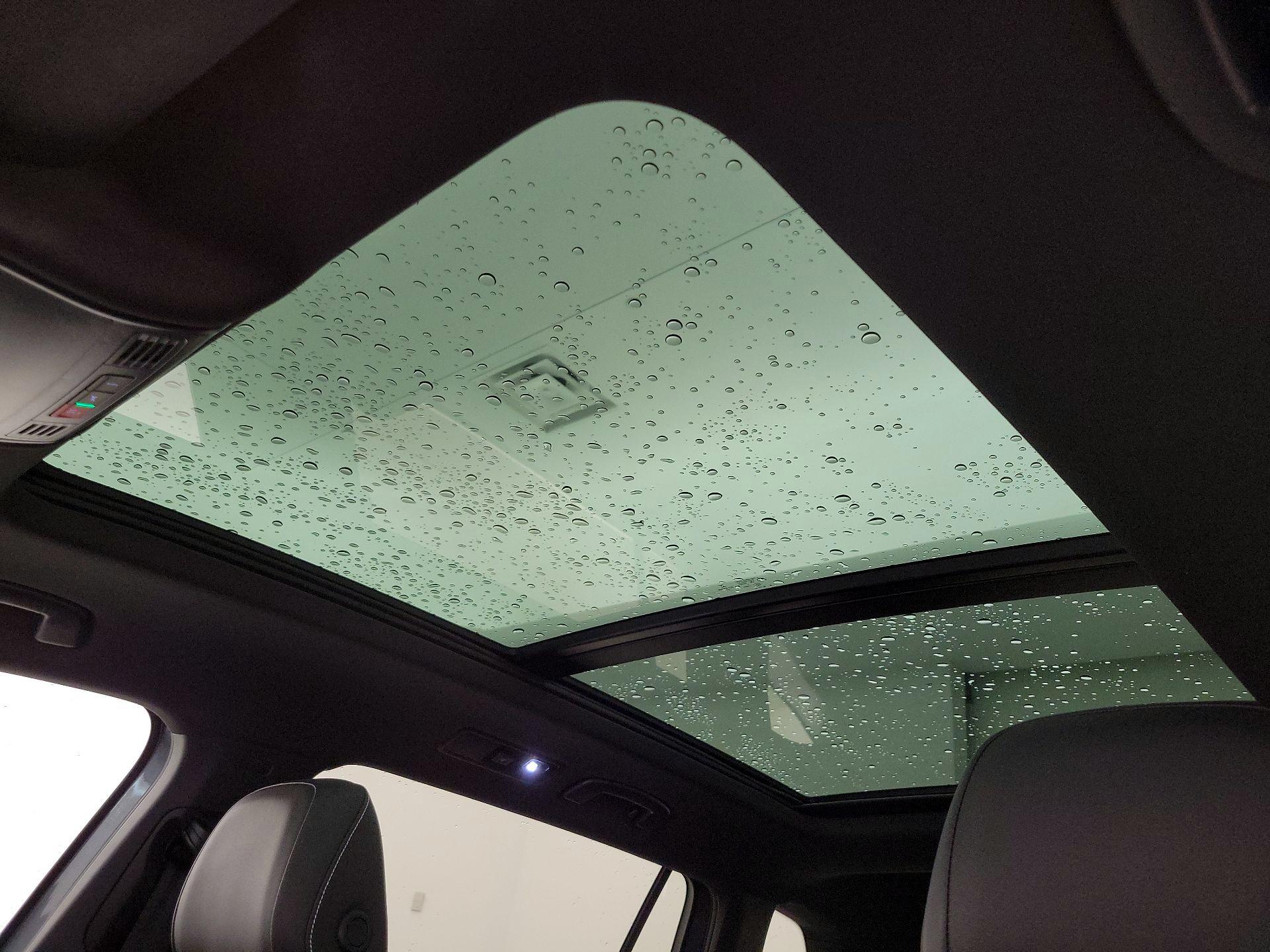 Thumbnail: 2022 Volkswagen Tiguan - 20