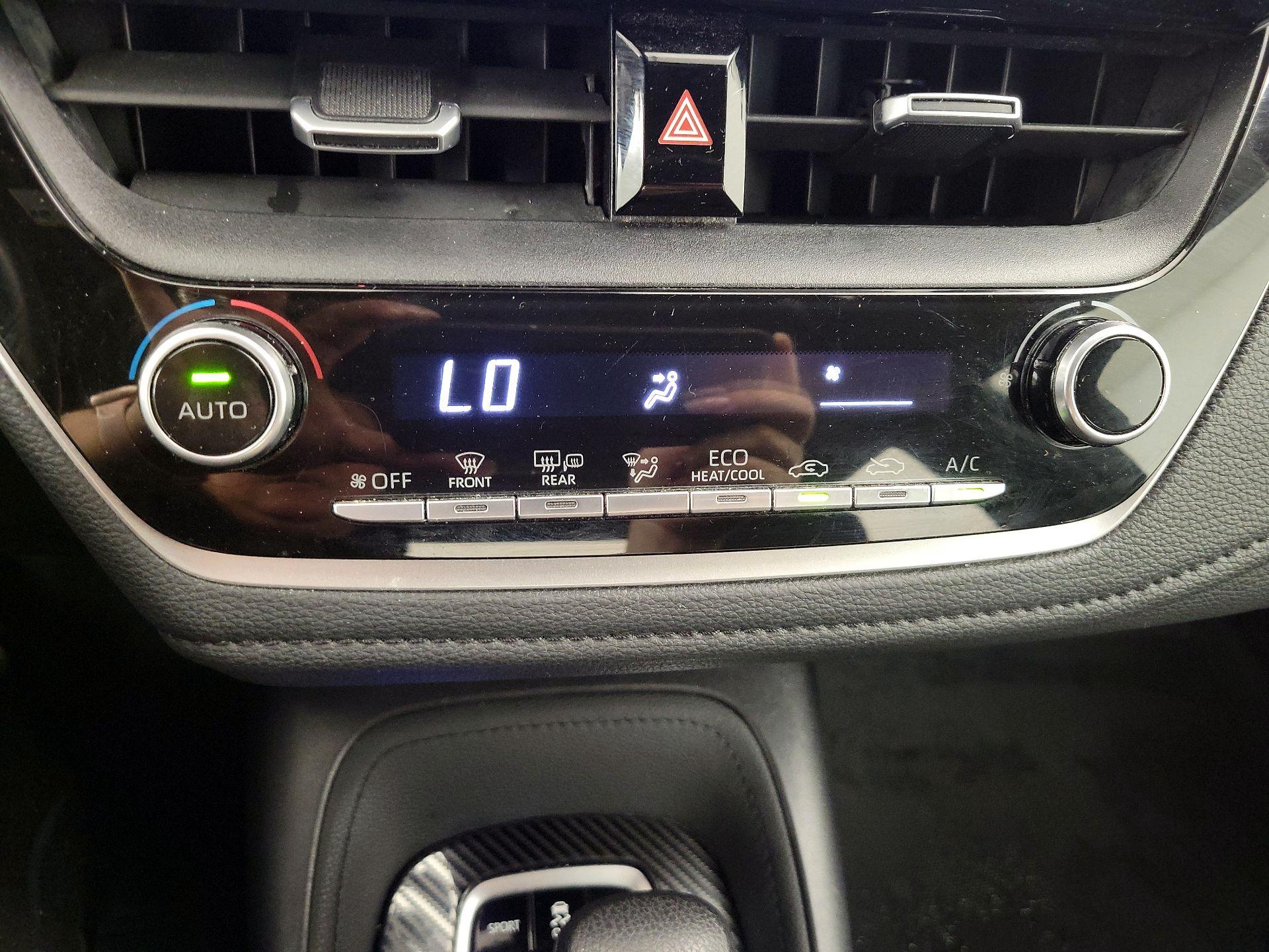 Thumbnail: 2020 Toyota Corolla - 16