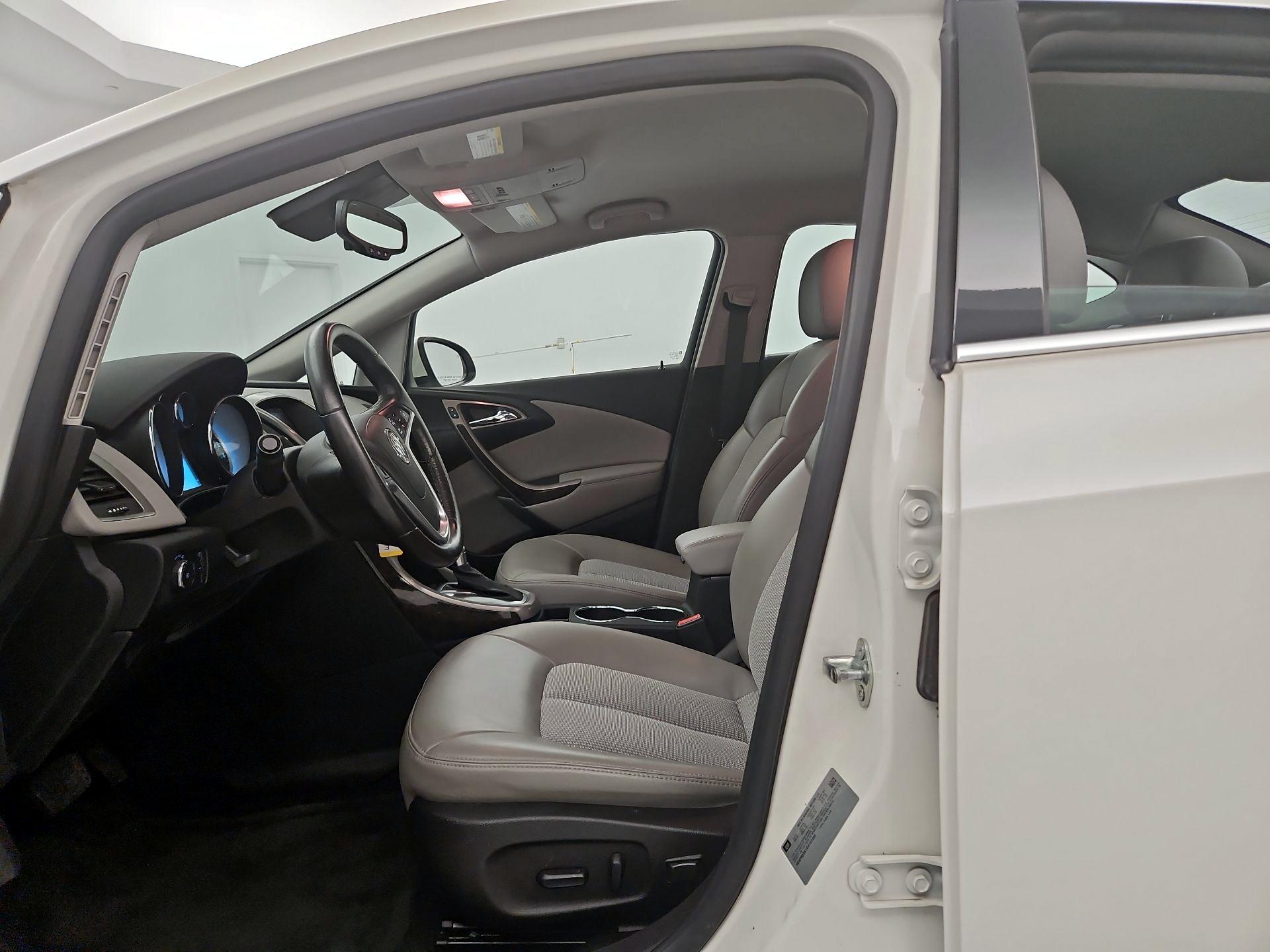 Thumbnail: 2016 Buick Verano - 11