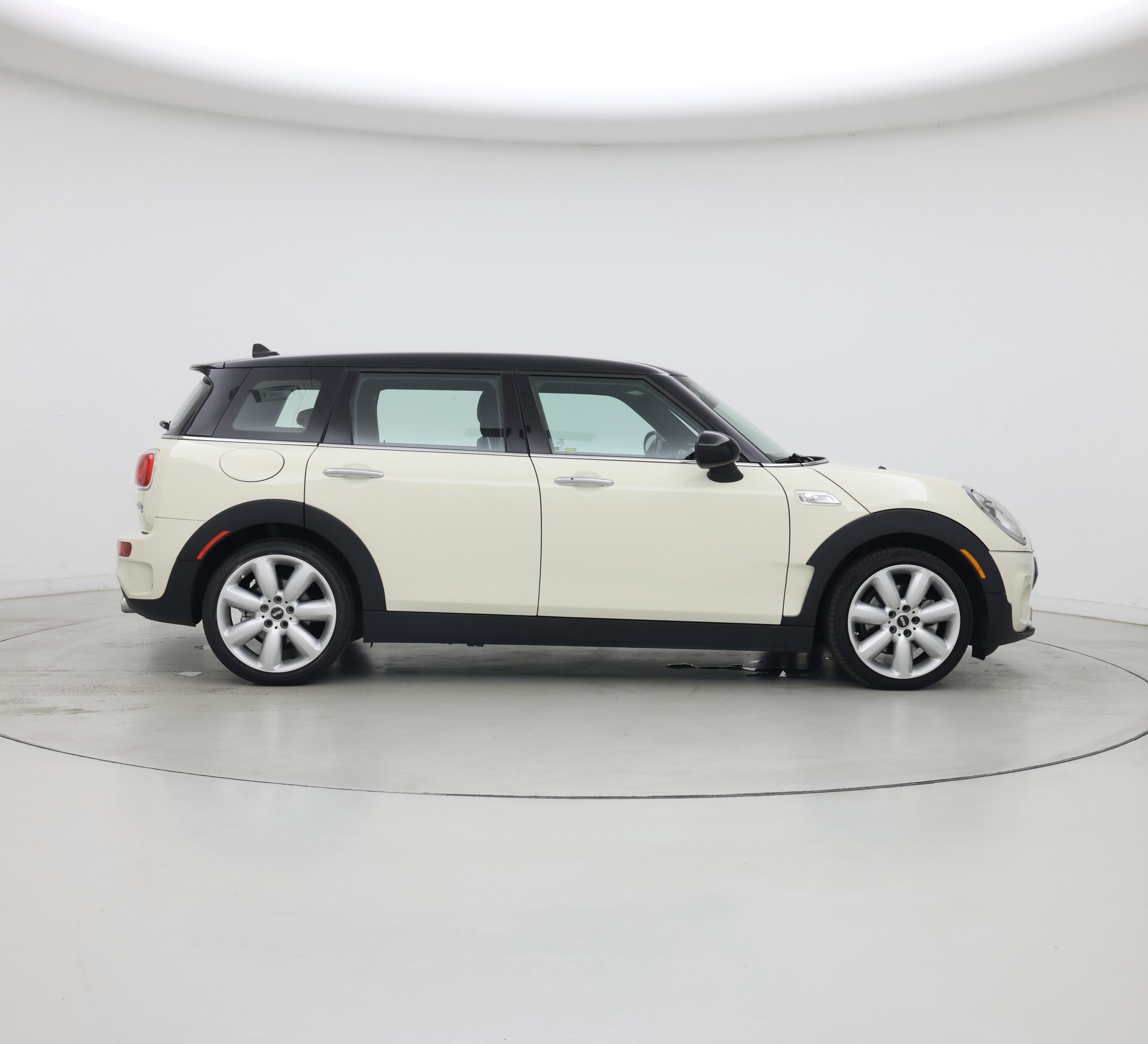 Thumbnail: 2016 MINI Cooper Clubman - 7