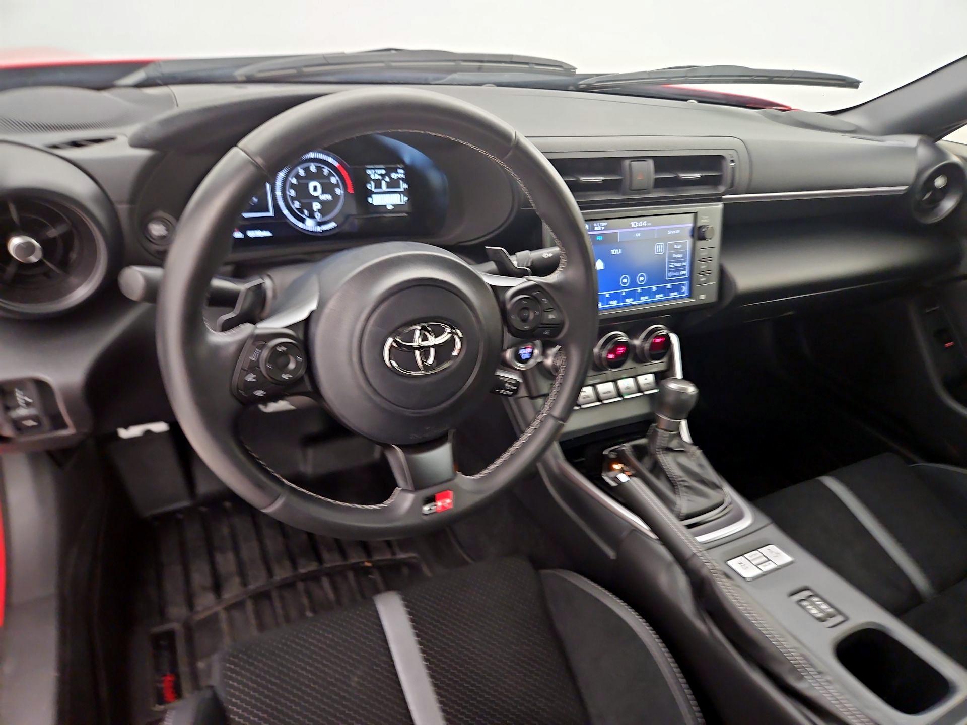 Thumbnail: 2023 Toyota GR86 - 9