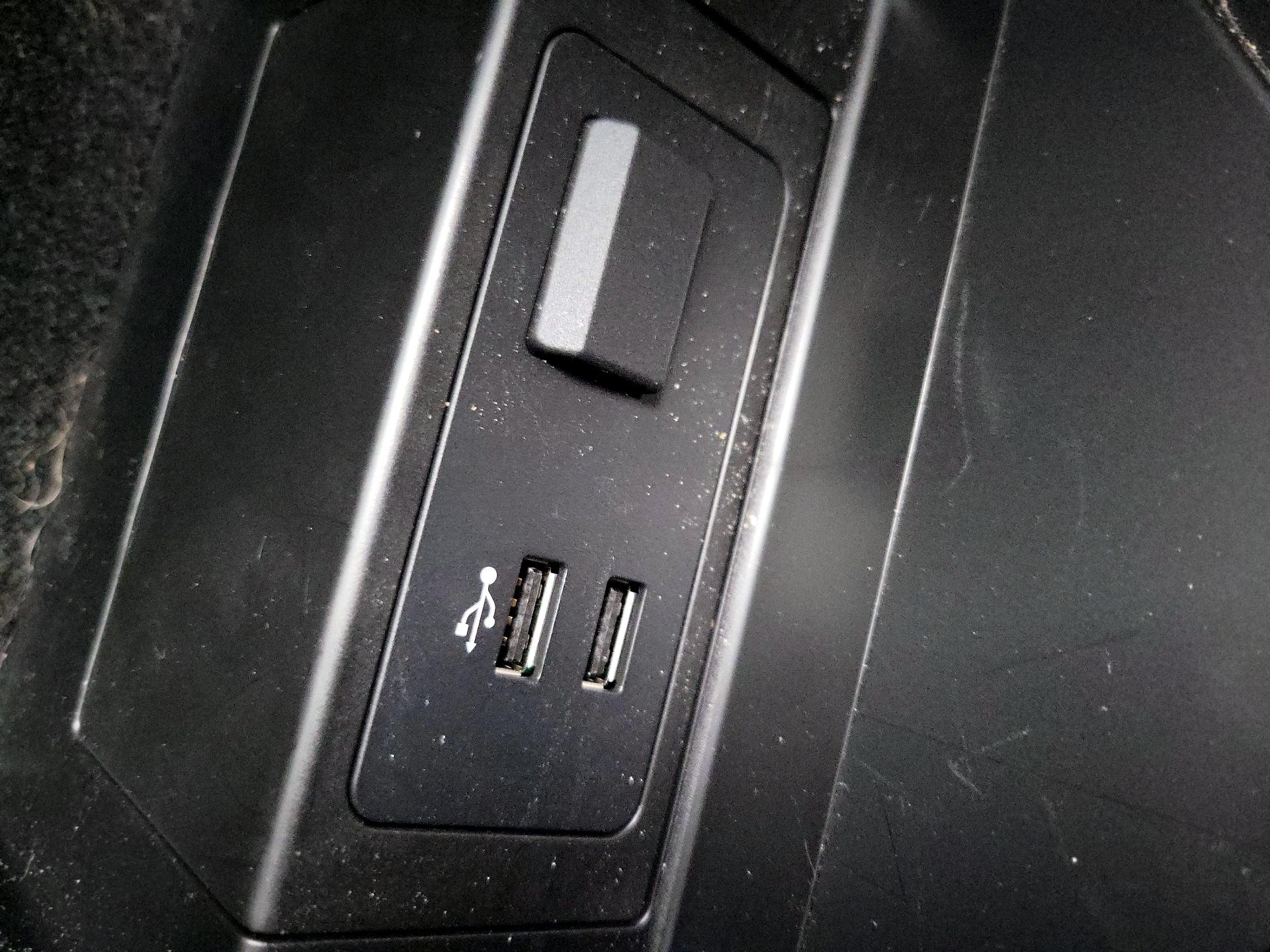 Thumbnail: 2022 Mazda CX-9 - 19