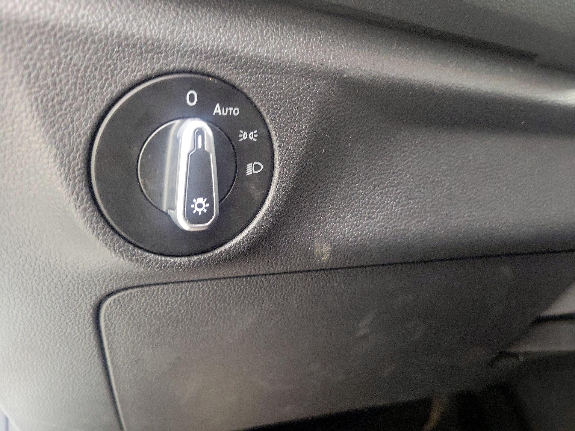 Thumbnail: 2021 Volkswagen Jetta - 13