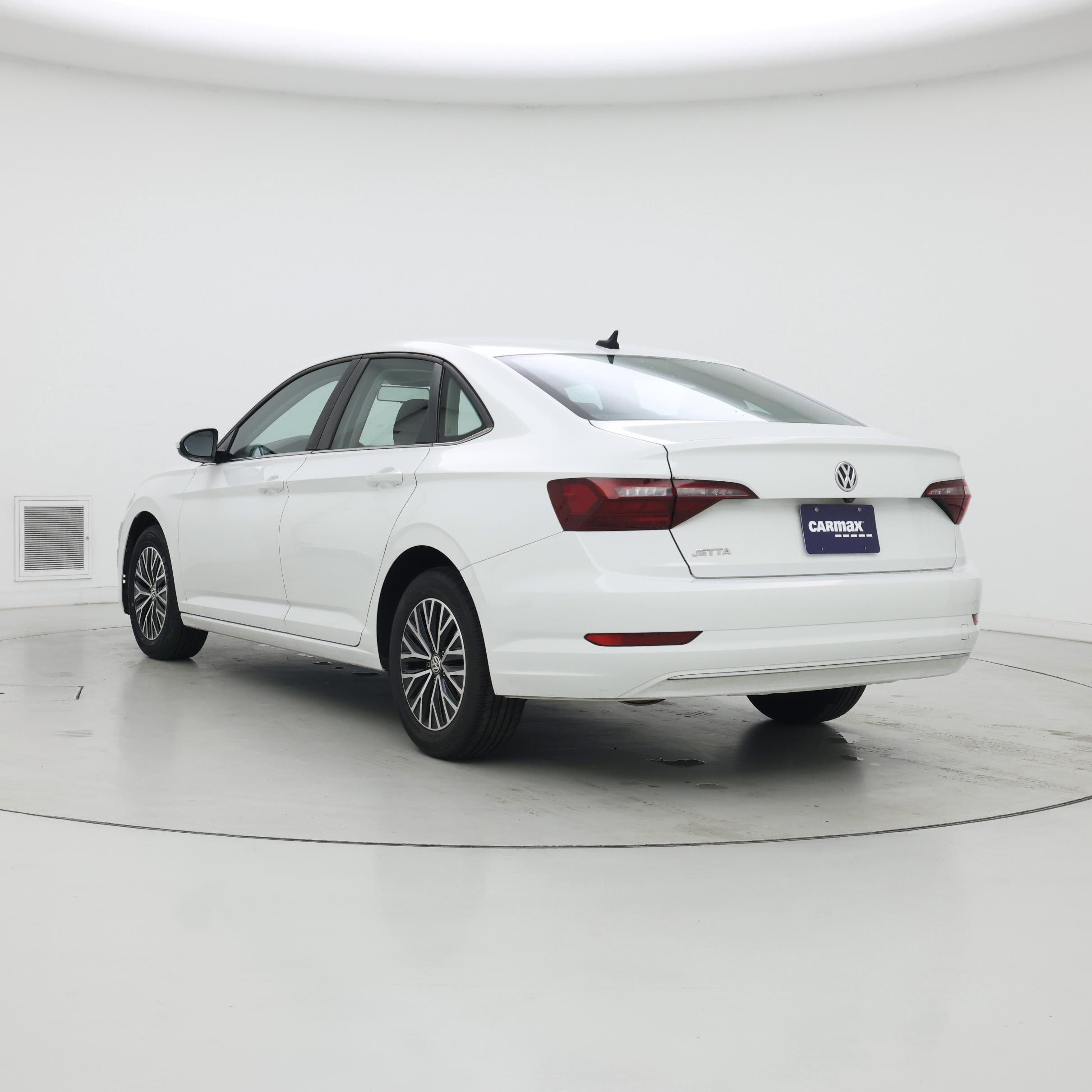 Thumbnail: 2021 Volkswagen Jetta - 2