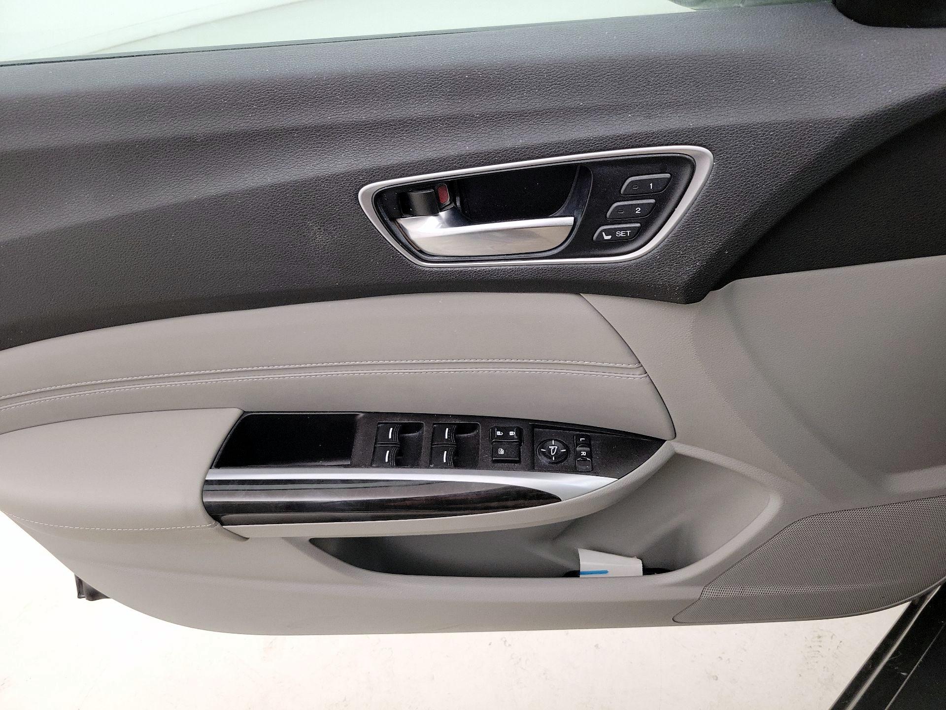 Thumbnail: 2020 Acura TLX - 12