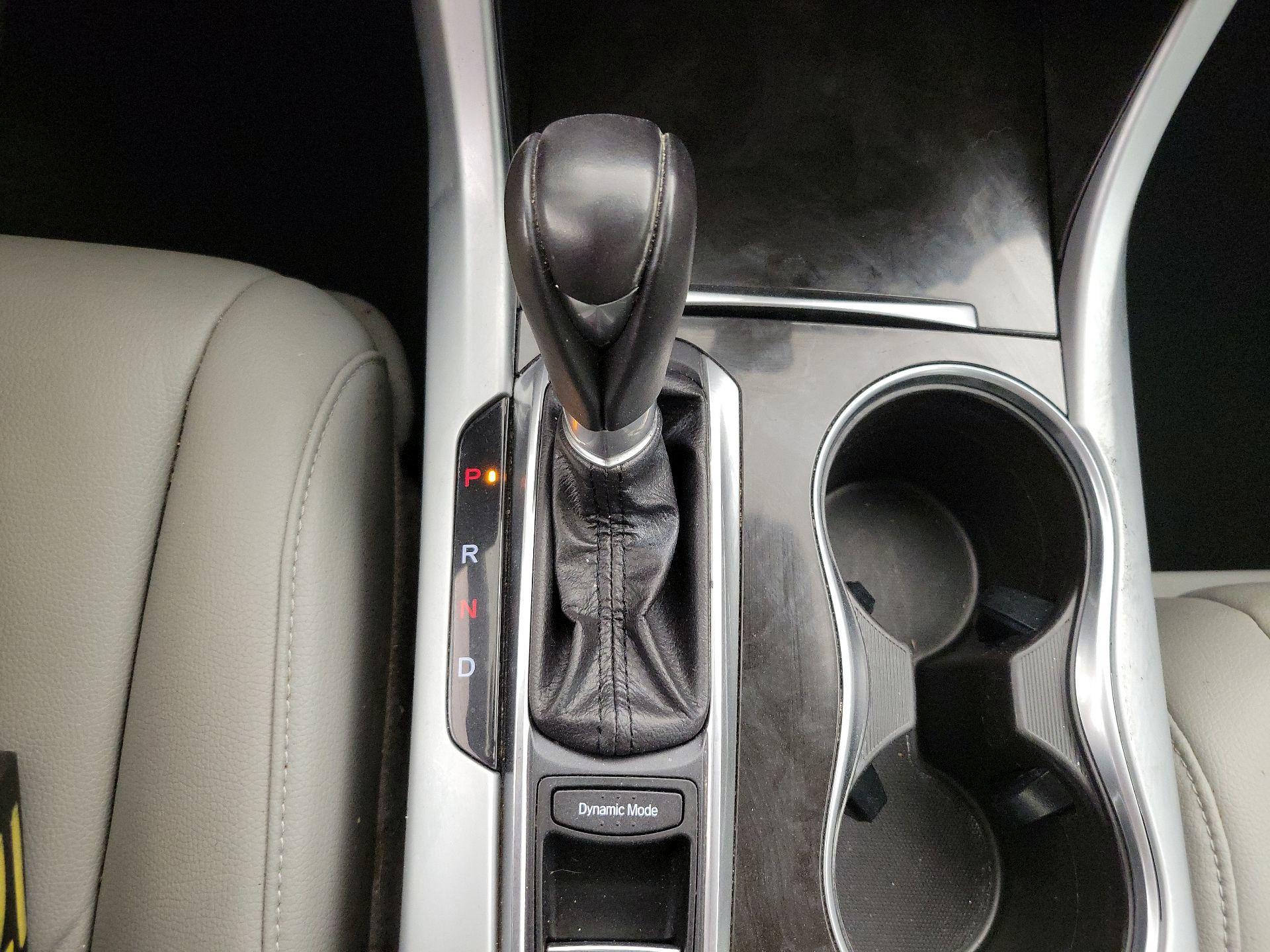 Thumbnail: 2020 Acura TLX - 17