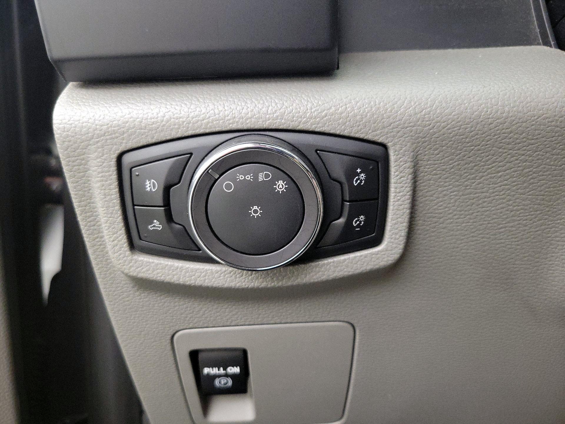 Thumbnail: 2018 Ford F-150 - 13