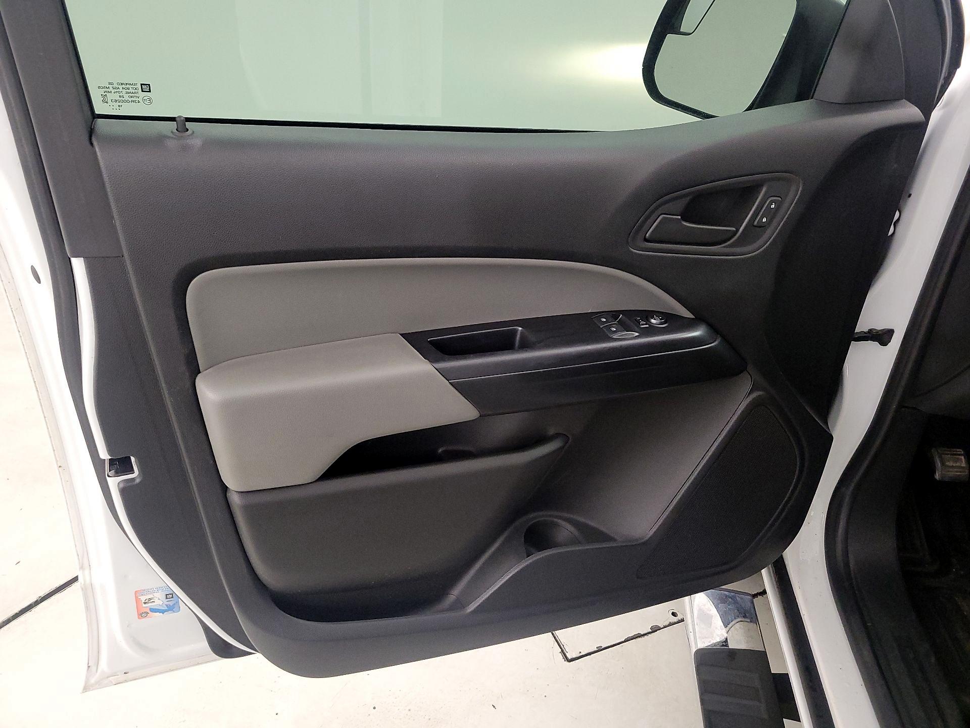 Thumbnail: 2020 Chevrolet Colorado - 12