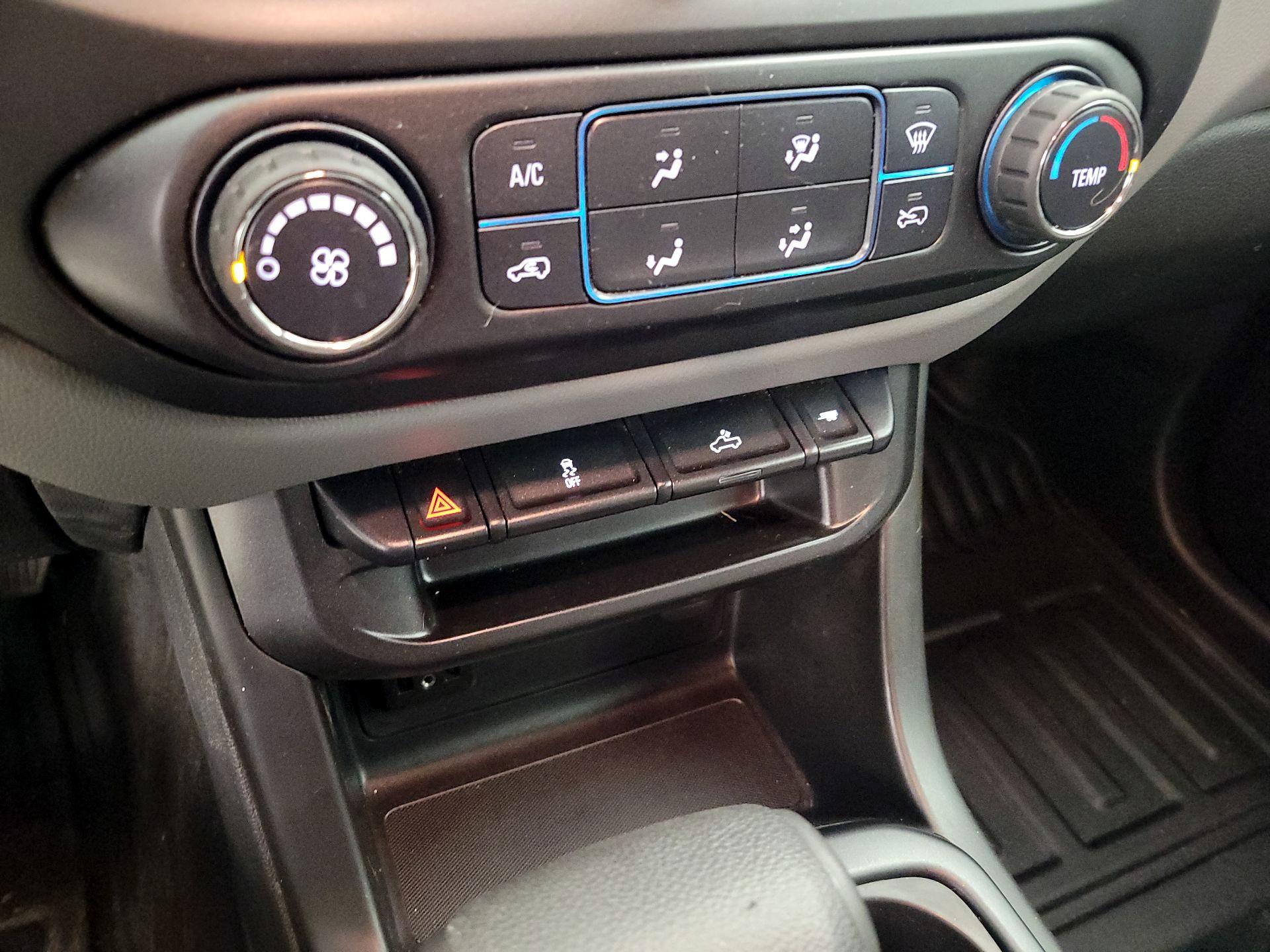 Thumbnail: 2020 Chevrolet Colorado - 16