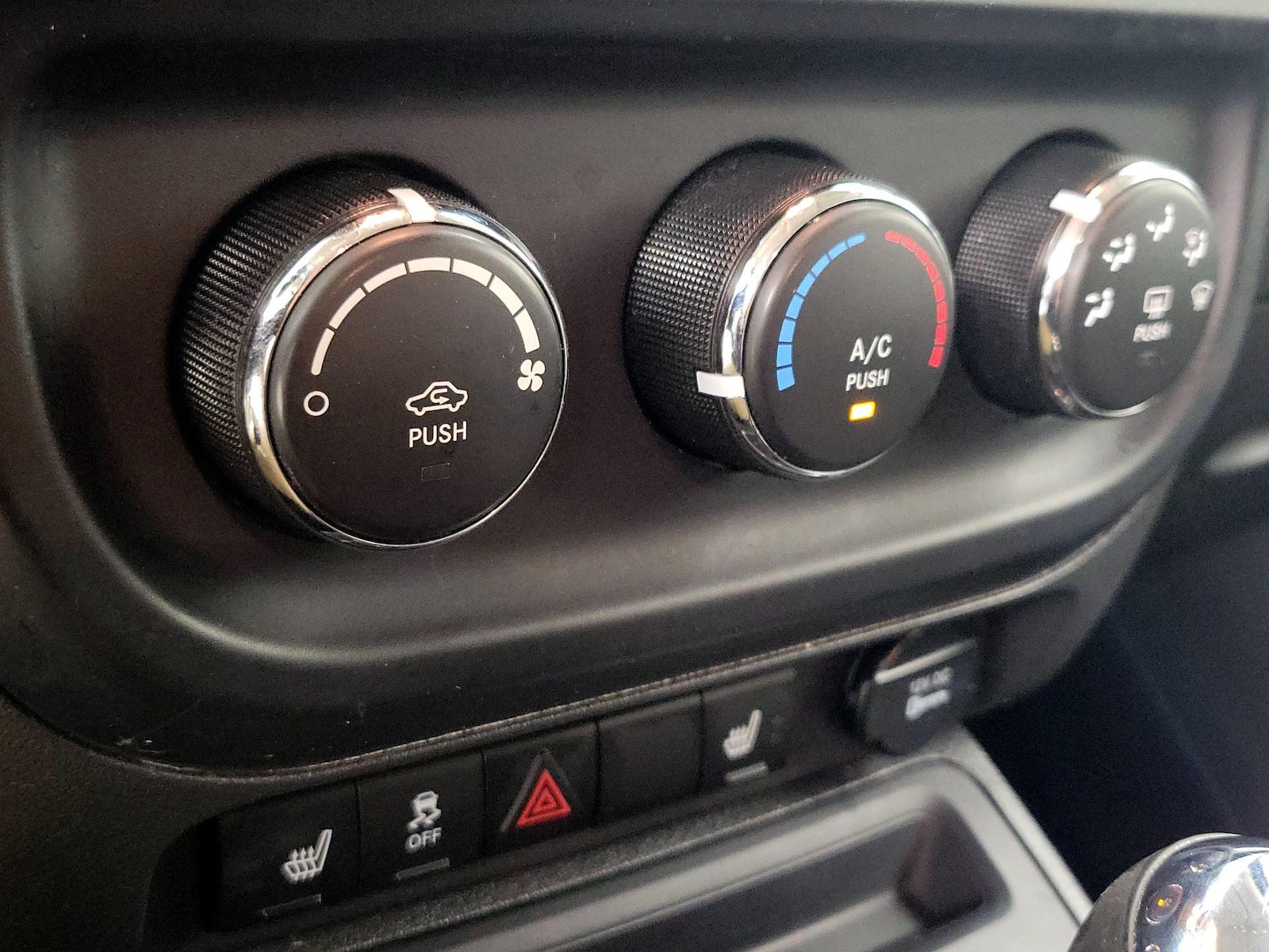 2014 Jeep Patriot Latitude - Photo 15