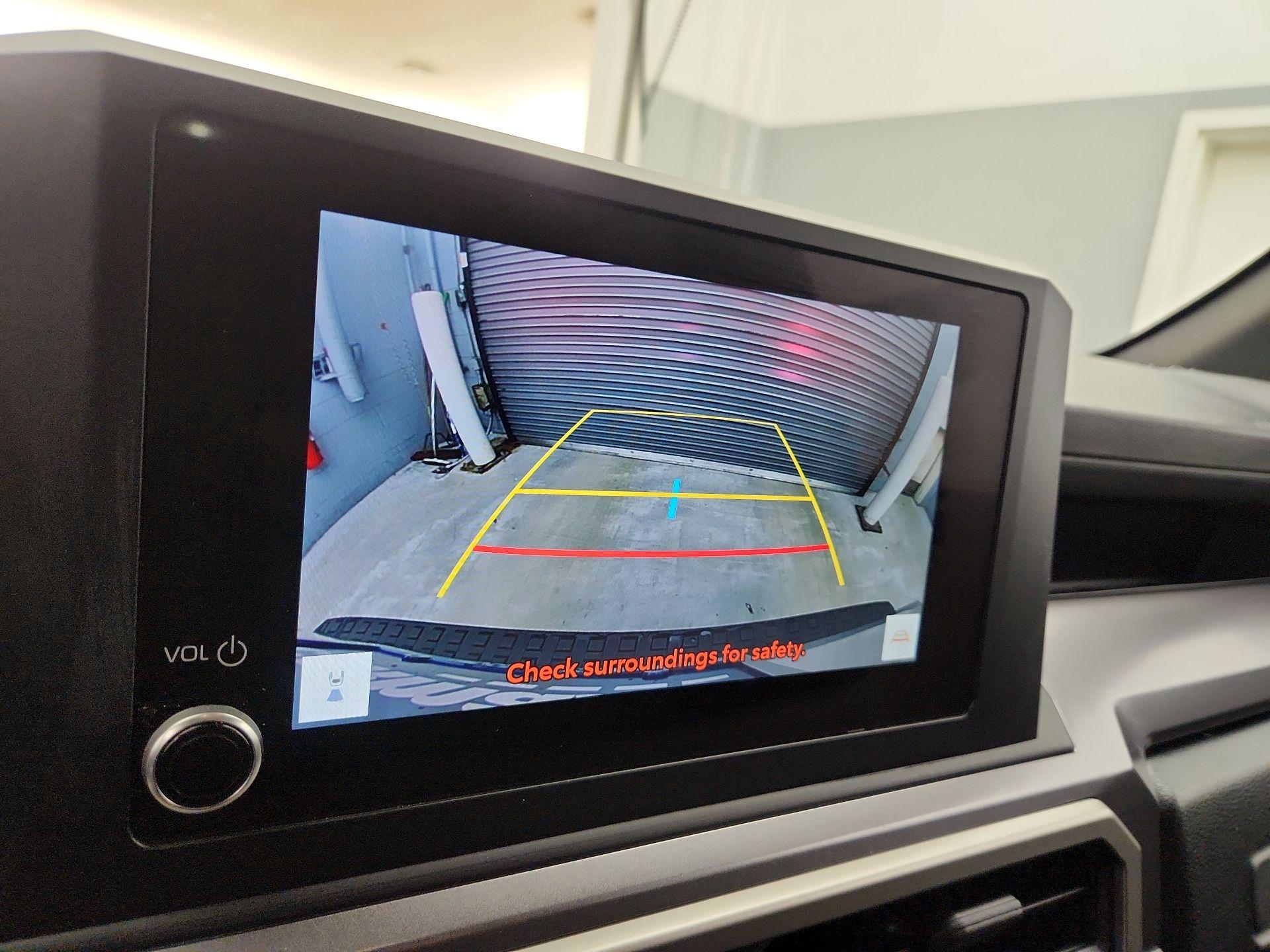 Thumbnail: 2025 Toyota 4Runner - 14