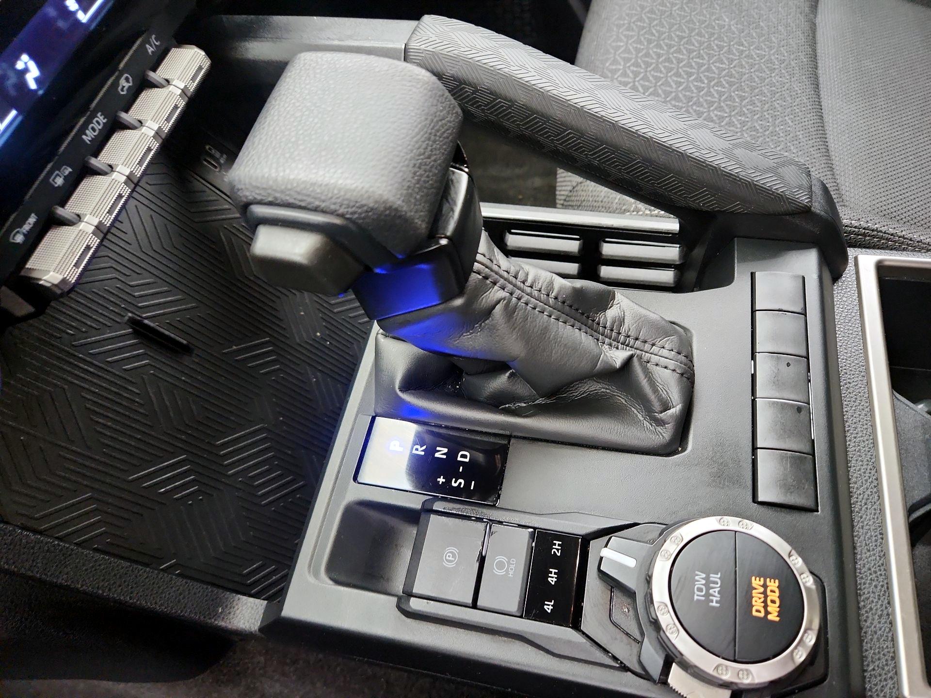 Thumbnail: 2025 Toyota 4Runner - 17