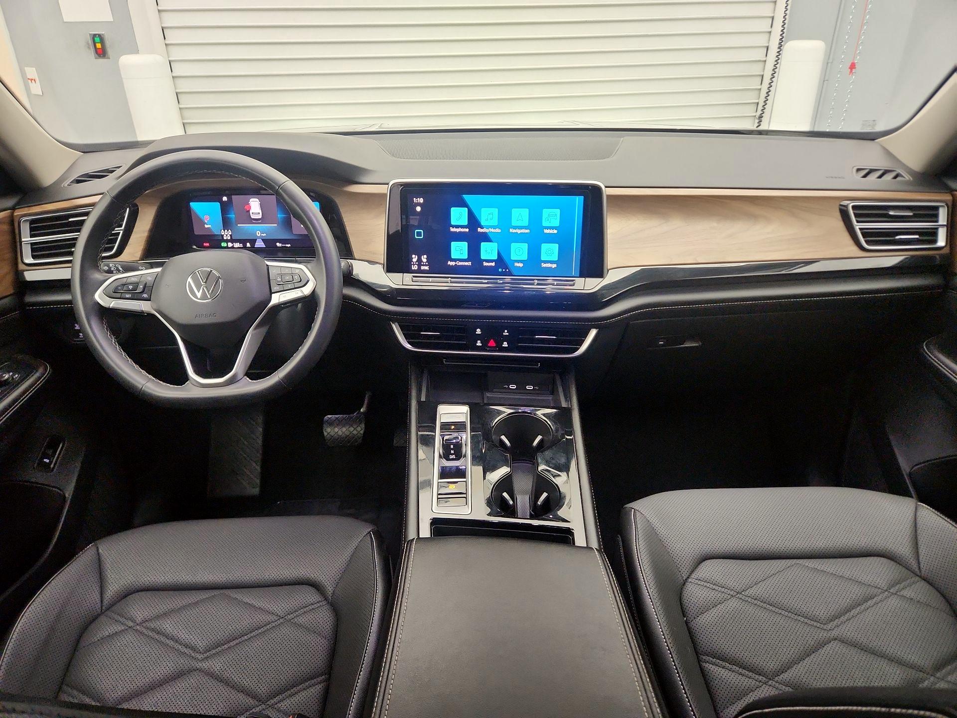 Thumbnail: 2024 Volkswagen Atlas - 9