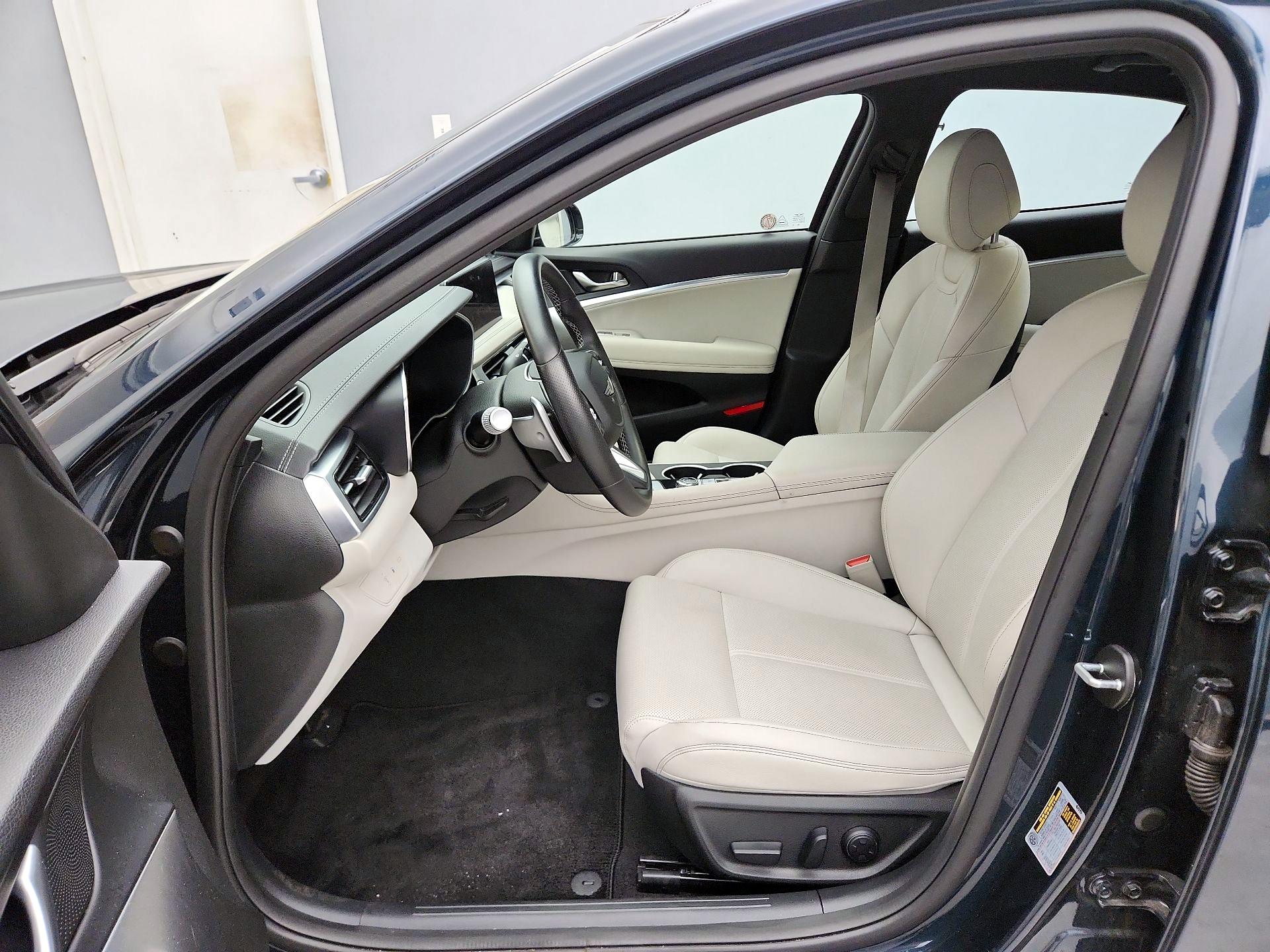 Thumbnail: 2025 Genesis G70 - 11