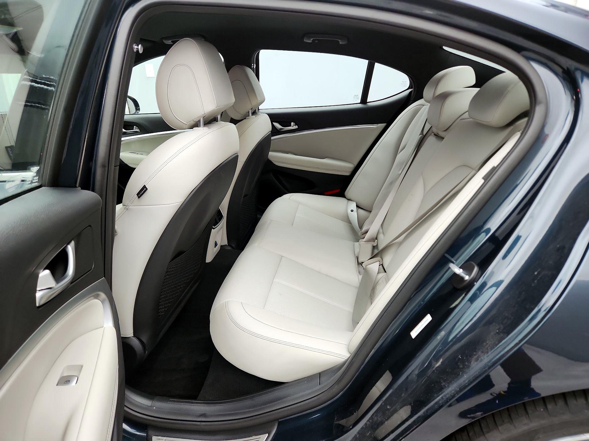 Thumbnail: 2025 Genesis G70 - 20