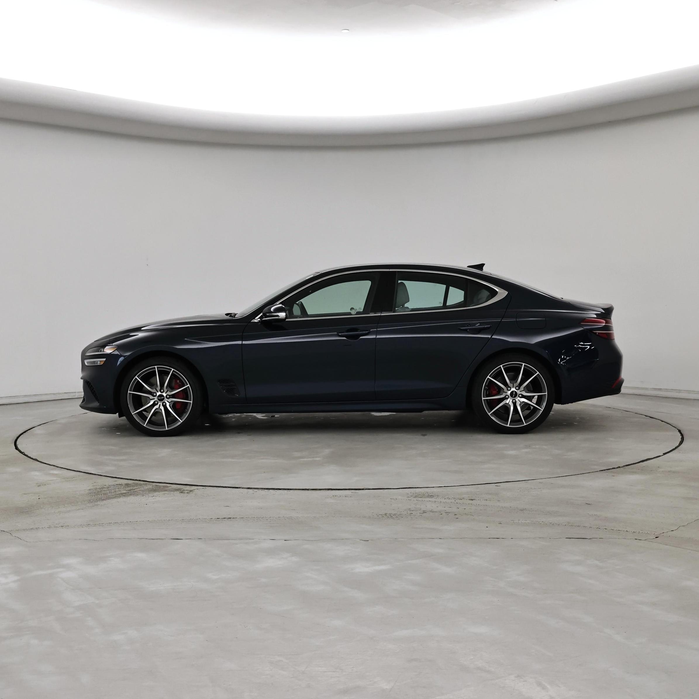 Thumbnail: 2025 Genesis G70 - 3