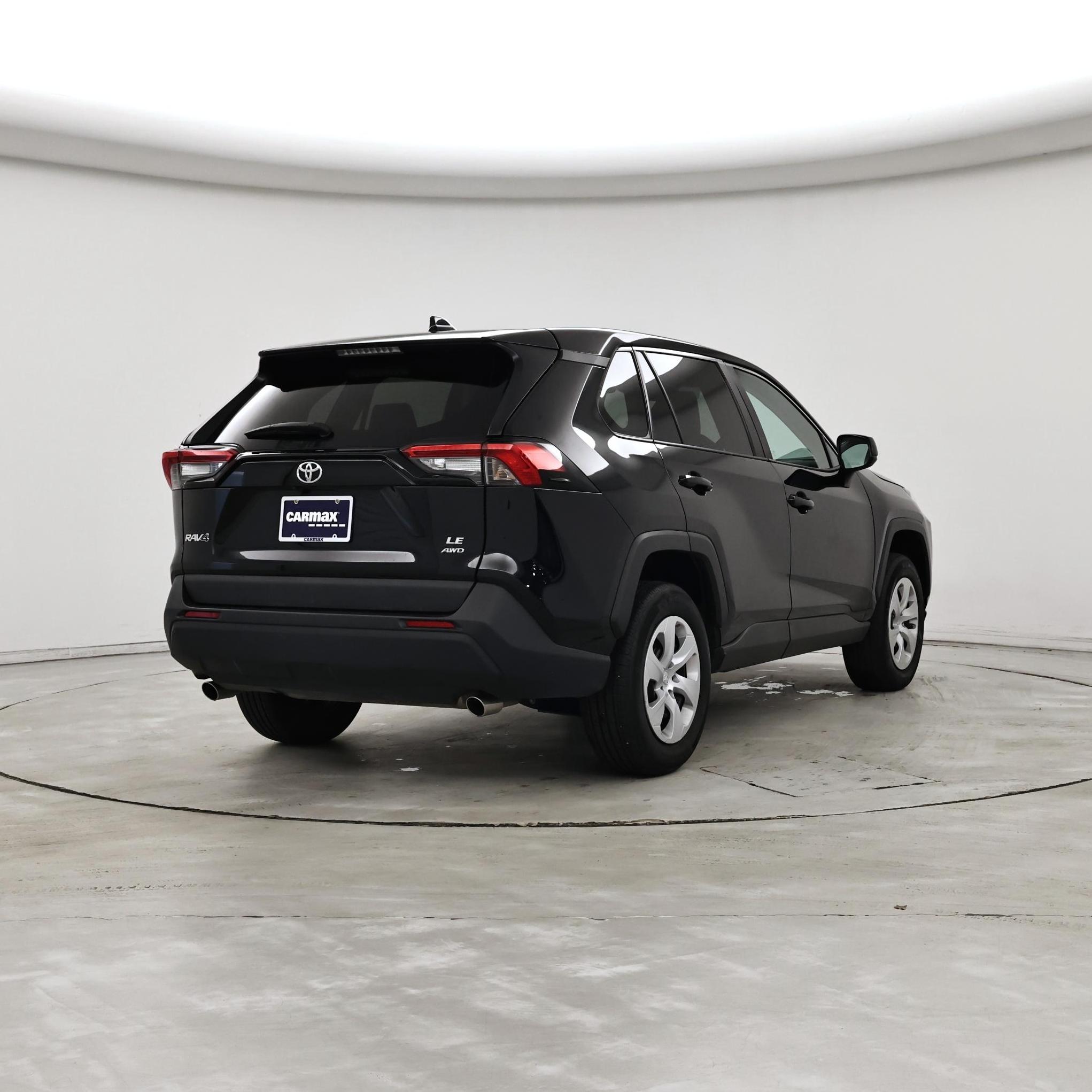 Thumbnail: 2024 Toyota RAV4 - 8