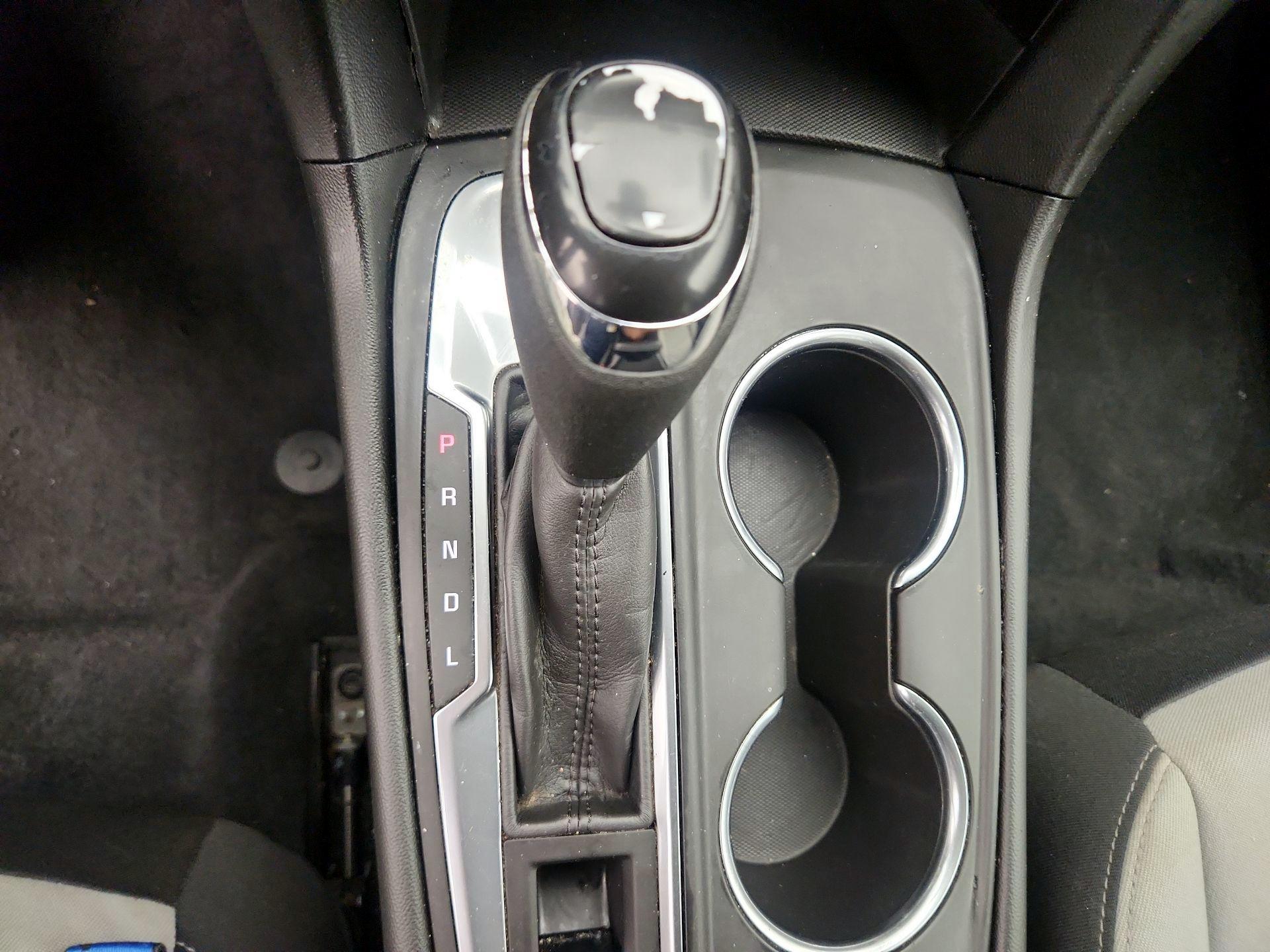 Thumbnail: 2020 Chevrolet Equinox - 17