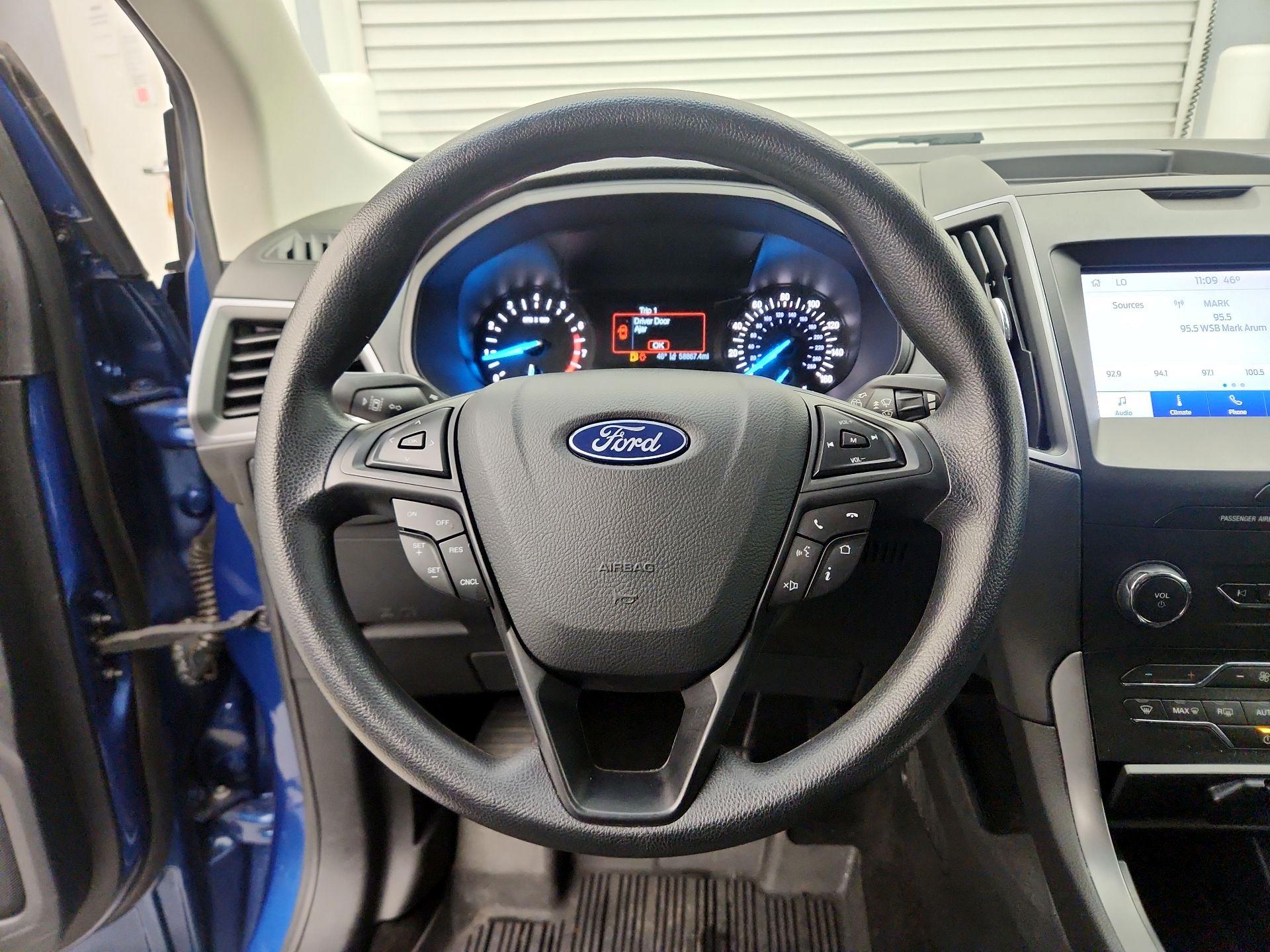Thumbnail: 2020 Ford Edge - 10