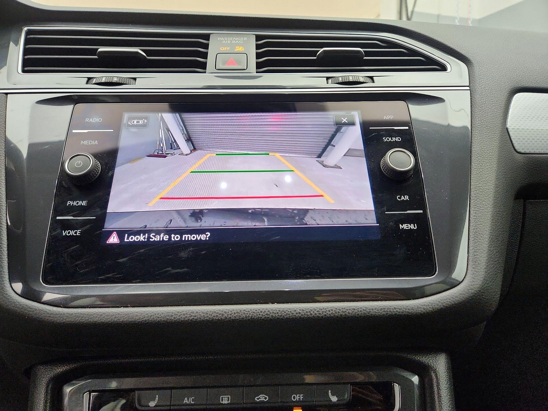 Thumbnail: 2024 Volkswagen Tiguan - 14