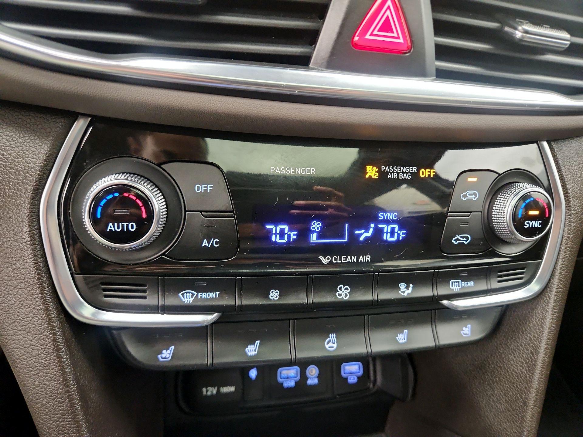 Thumbnail: 2020 Hyundai Santa Fe - 17