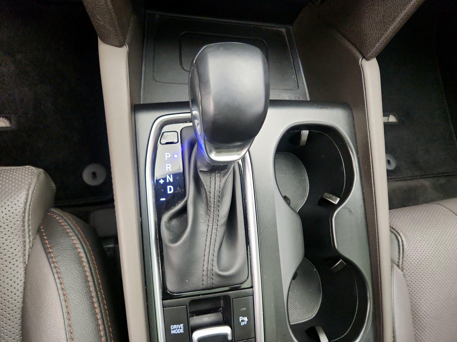 Thumbnail: 2020 Hyundai Santa Fe - 18