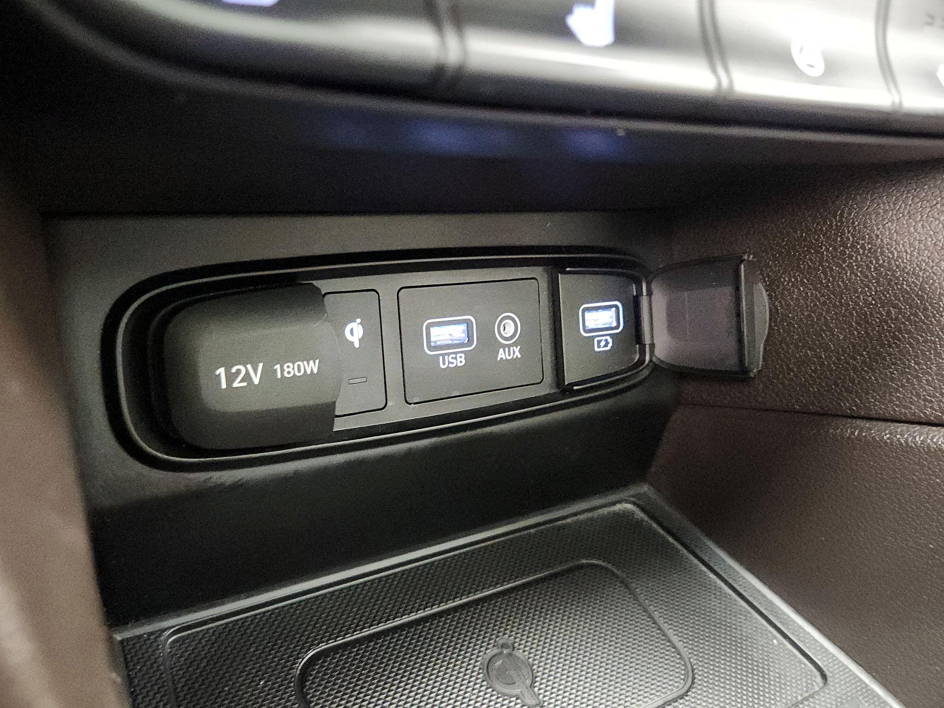 Thumbnail: 2020 Hyundai Santa Fe - 19