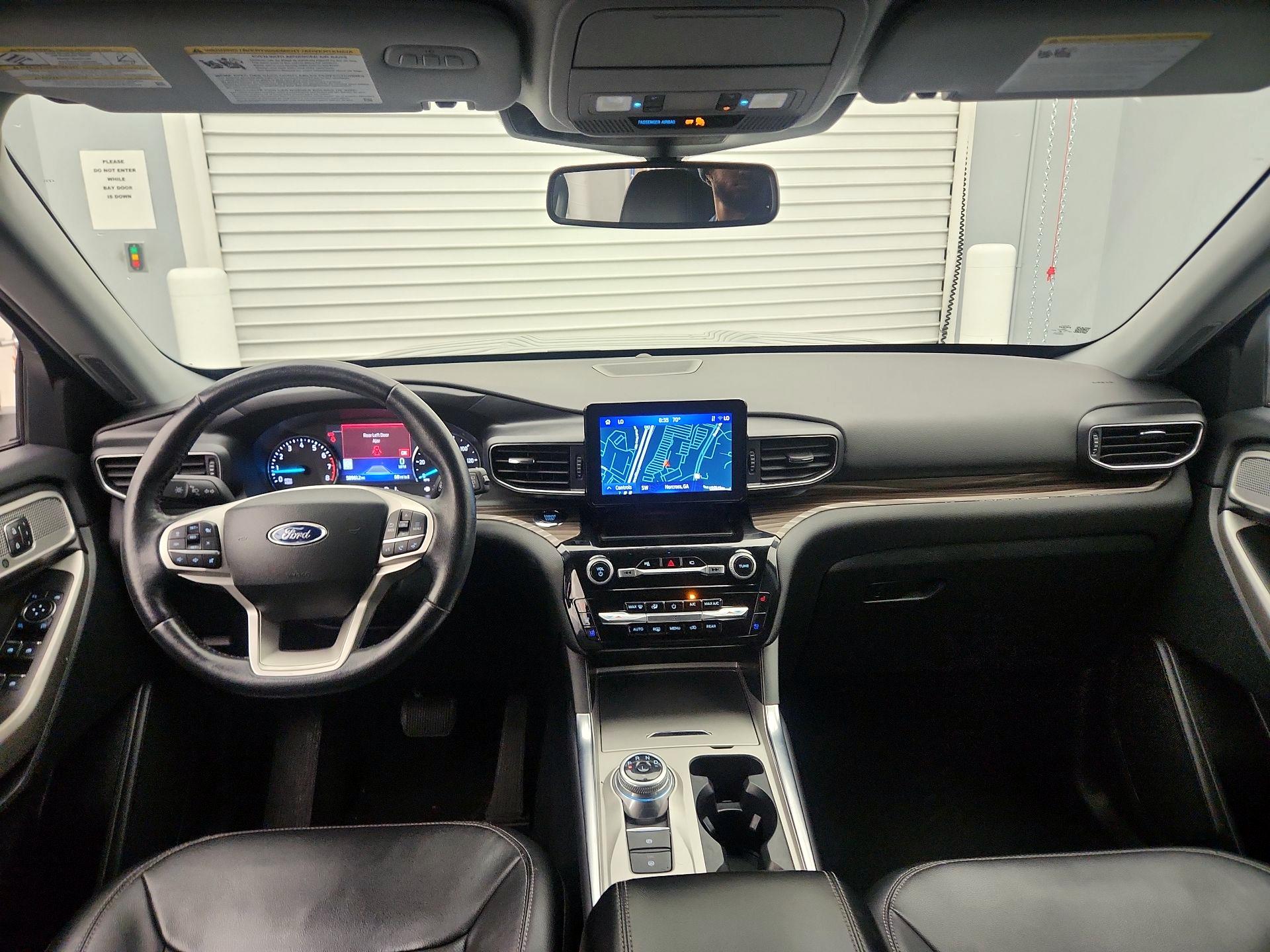 Thumbnail: 2023 Ford Explorer - 9