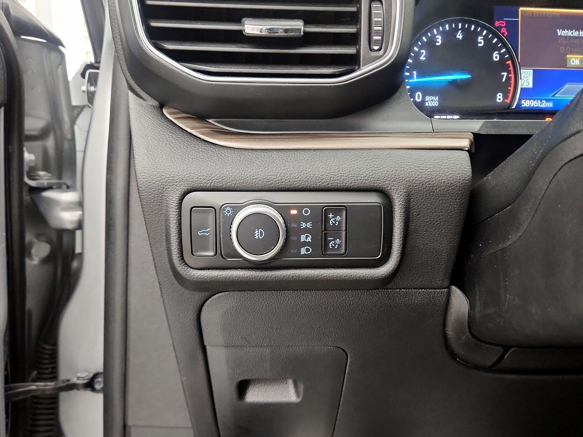 Thumbnail: 2023 Ford Explorer - 13