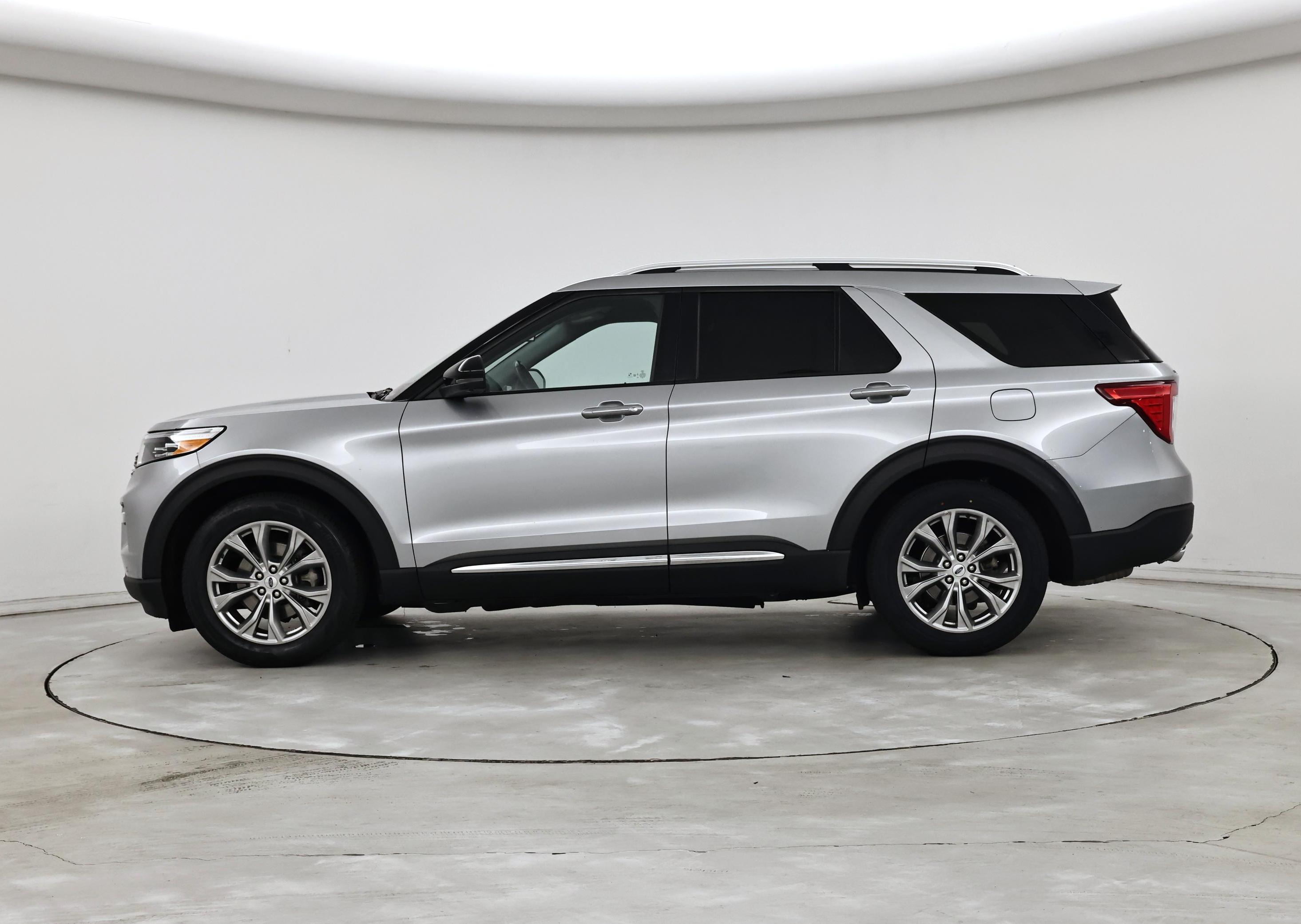 Thumbnail: 2023 Ford Explorer - 3