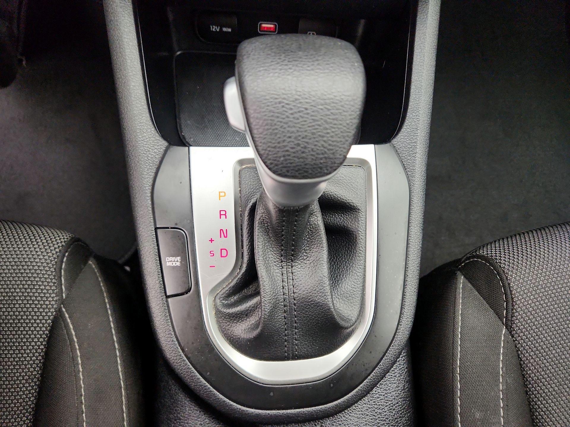 Thumbnail: 2024 Kia Forte - 17