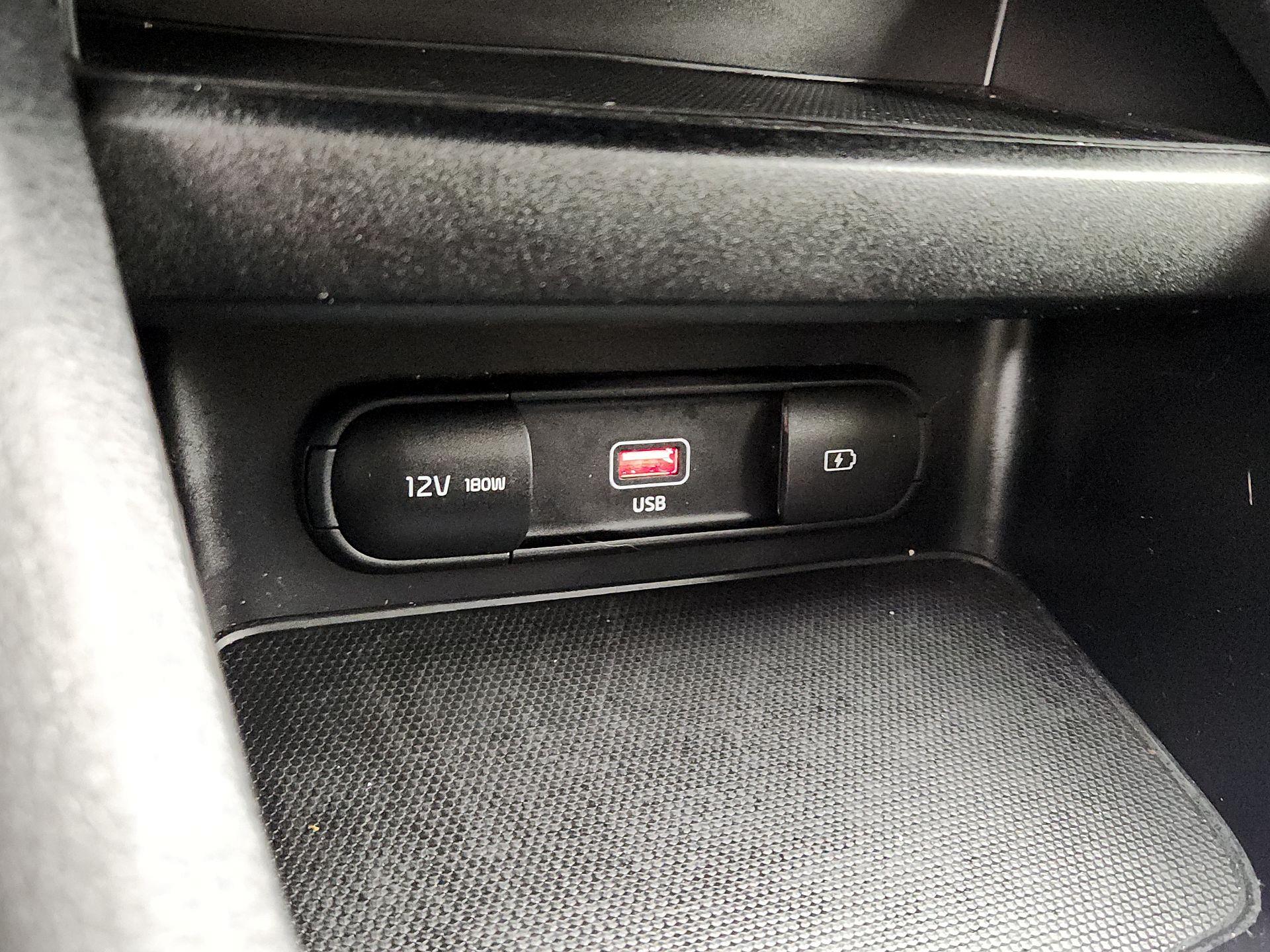 Thumbnail: 2024 Kia Forte - 18