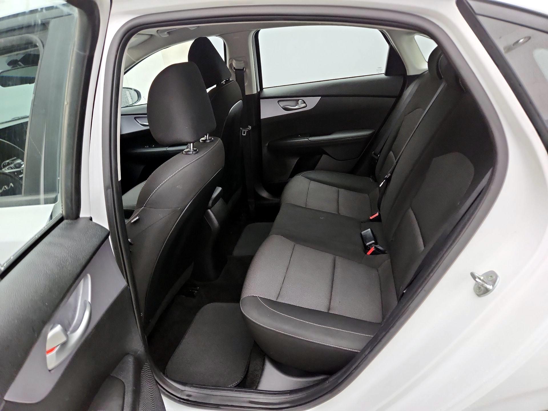 Thumbnail: 2024 Kia Forte - 19