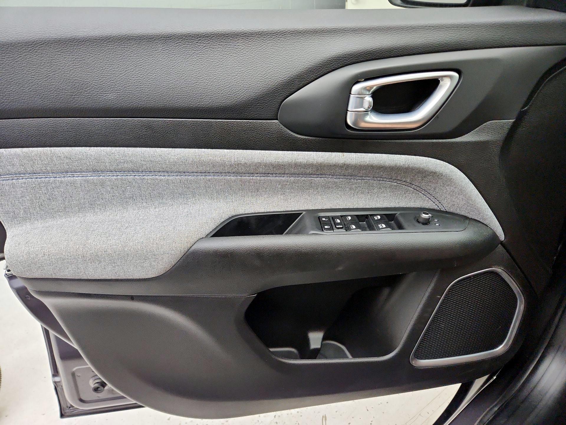 Thumbnail: 2024 Jeep Compass - 12