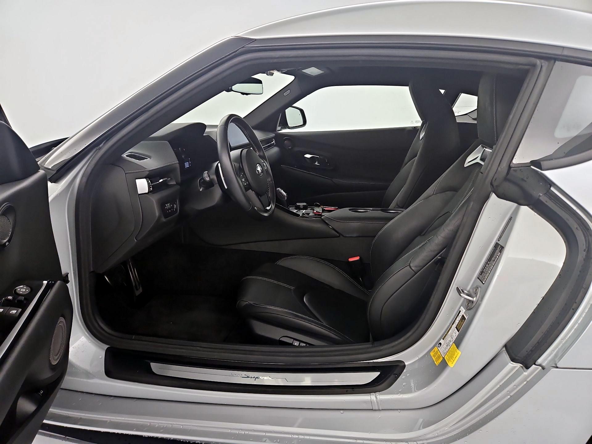 Thumbnail: 2021 Toyota Supra - 11