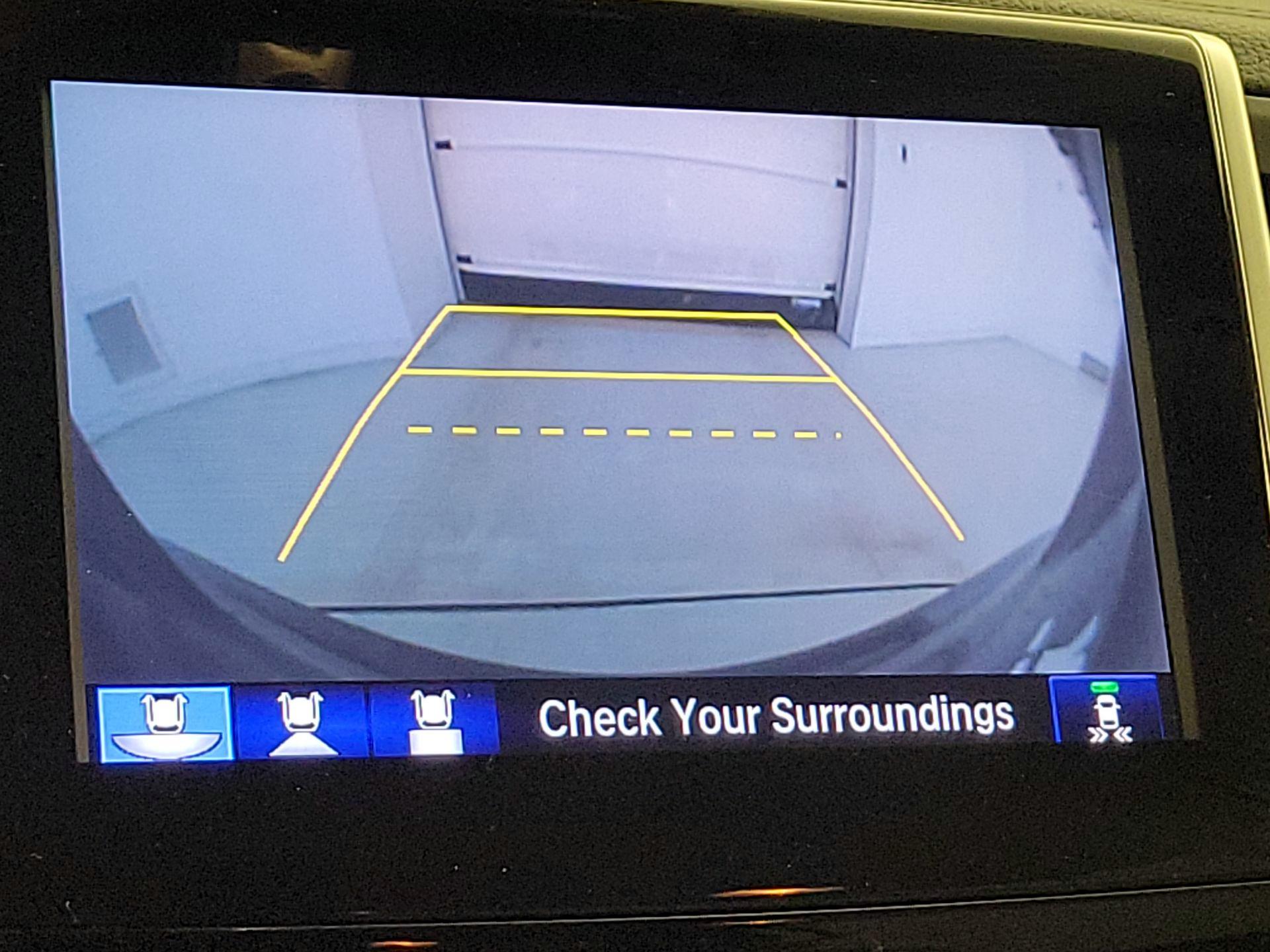 Thumbnail: 2018 Honda Pilot - 15