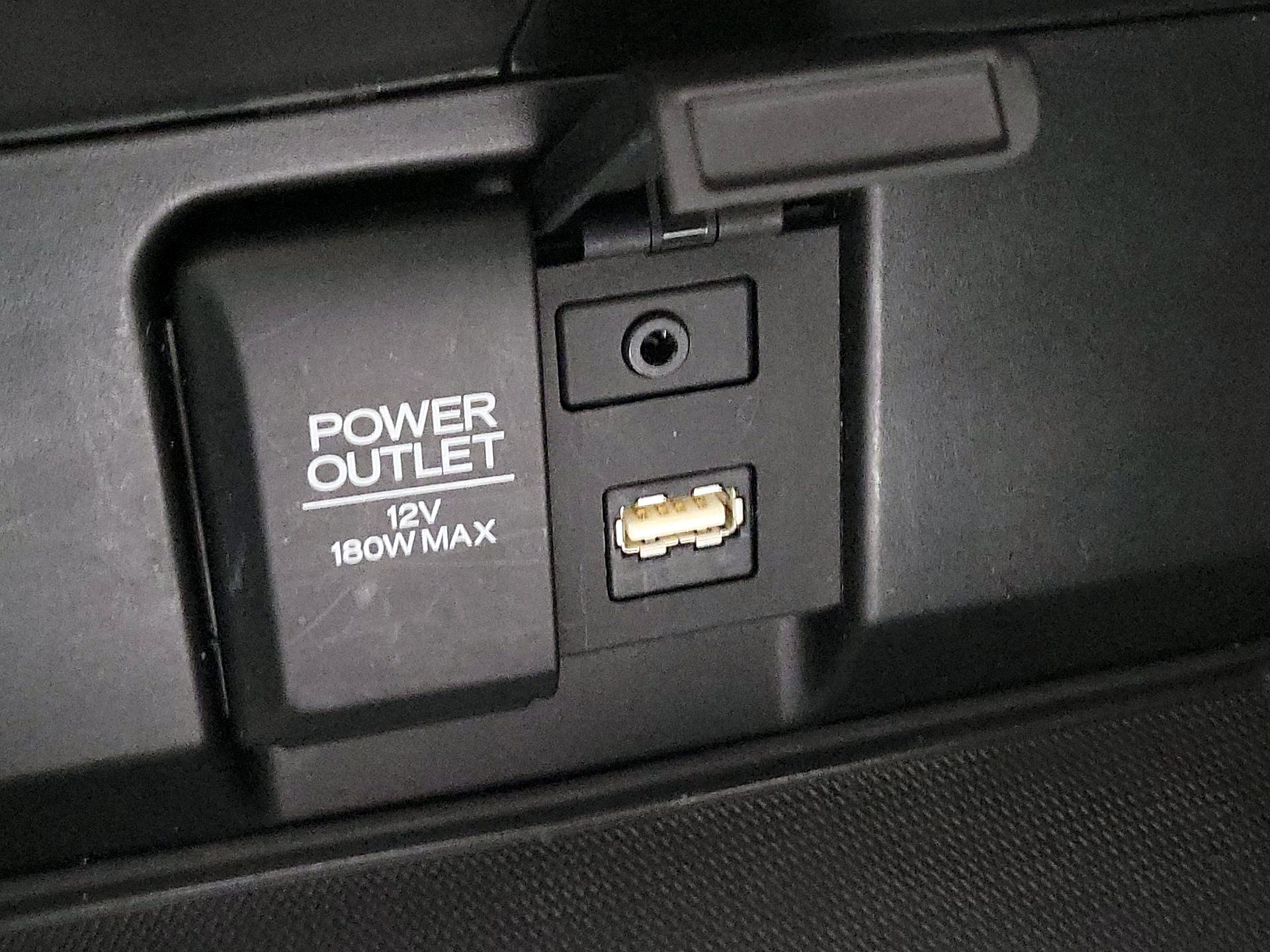 Thumbnail: 2018 Honda Pilot - 19