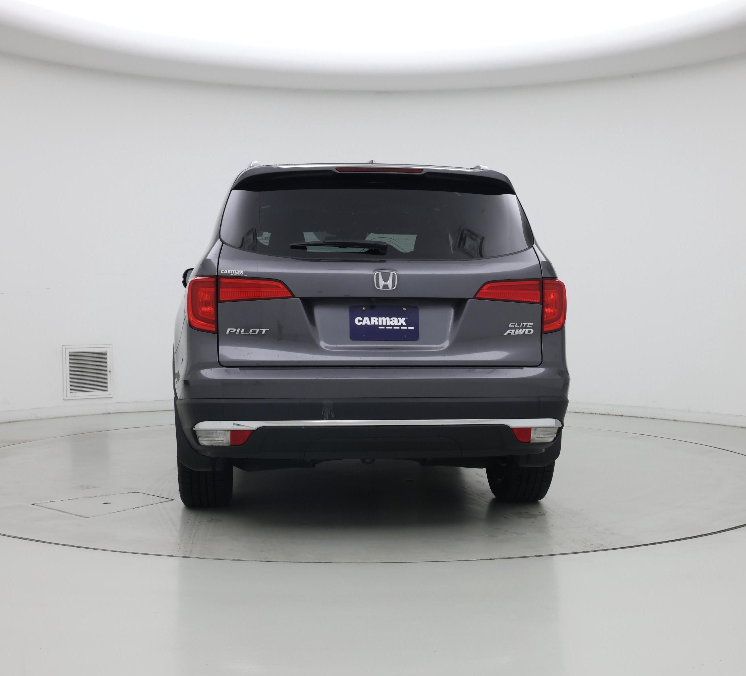 Thumbnail: 2018 Honda Pilot - 6