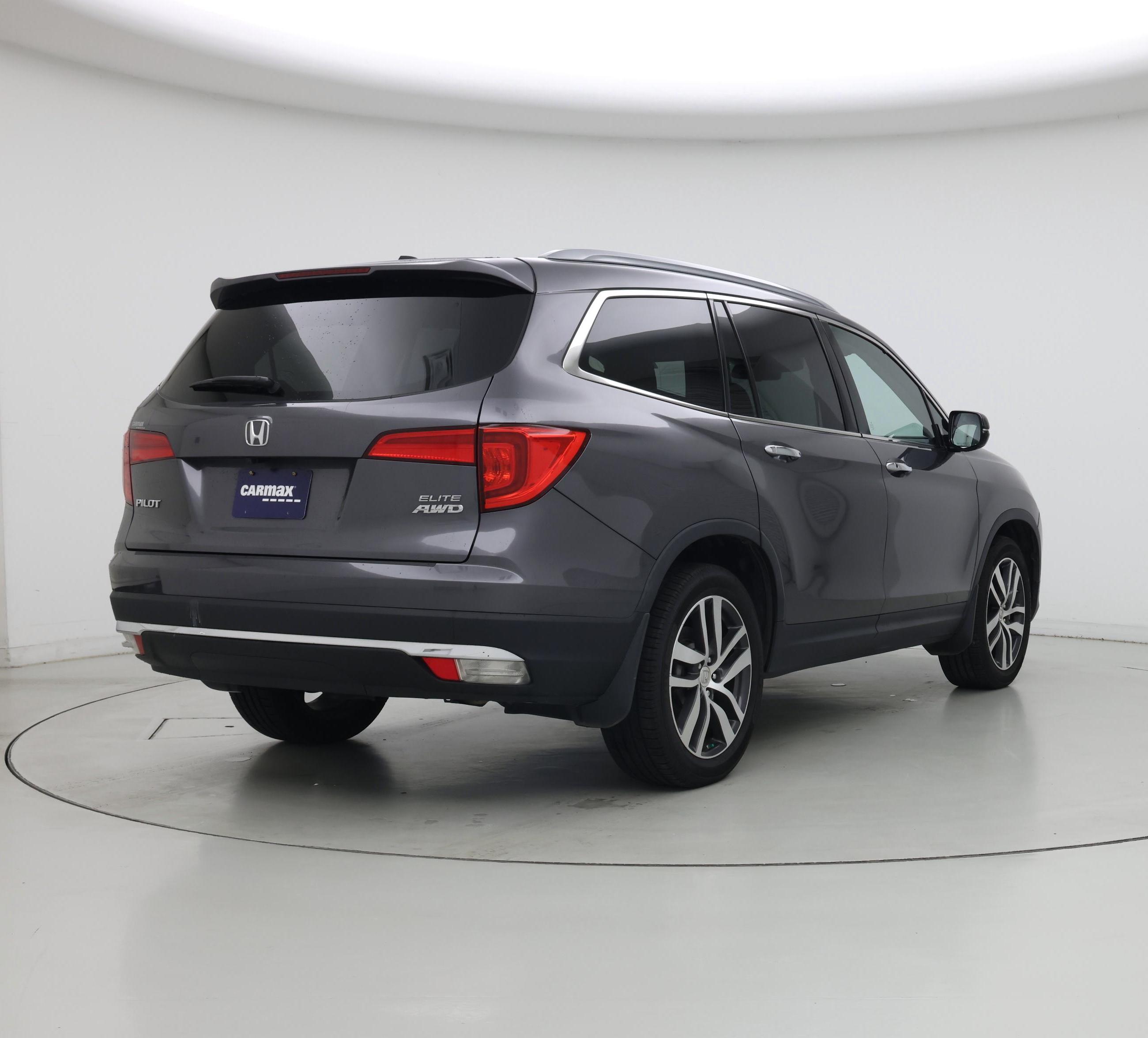 Thumbnail: 2018 Honda Pilot - 8