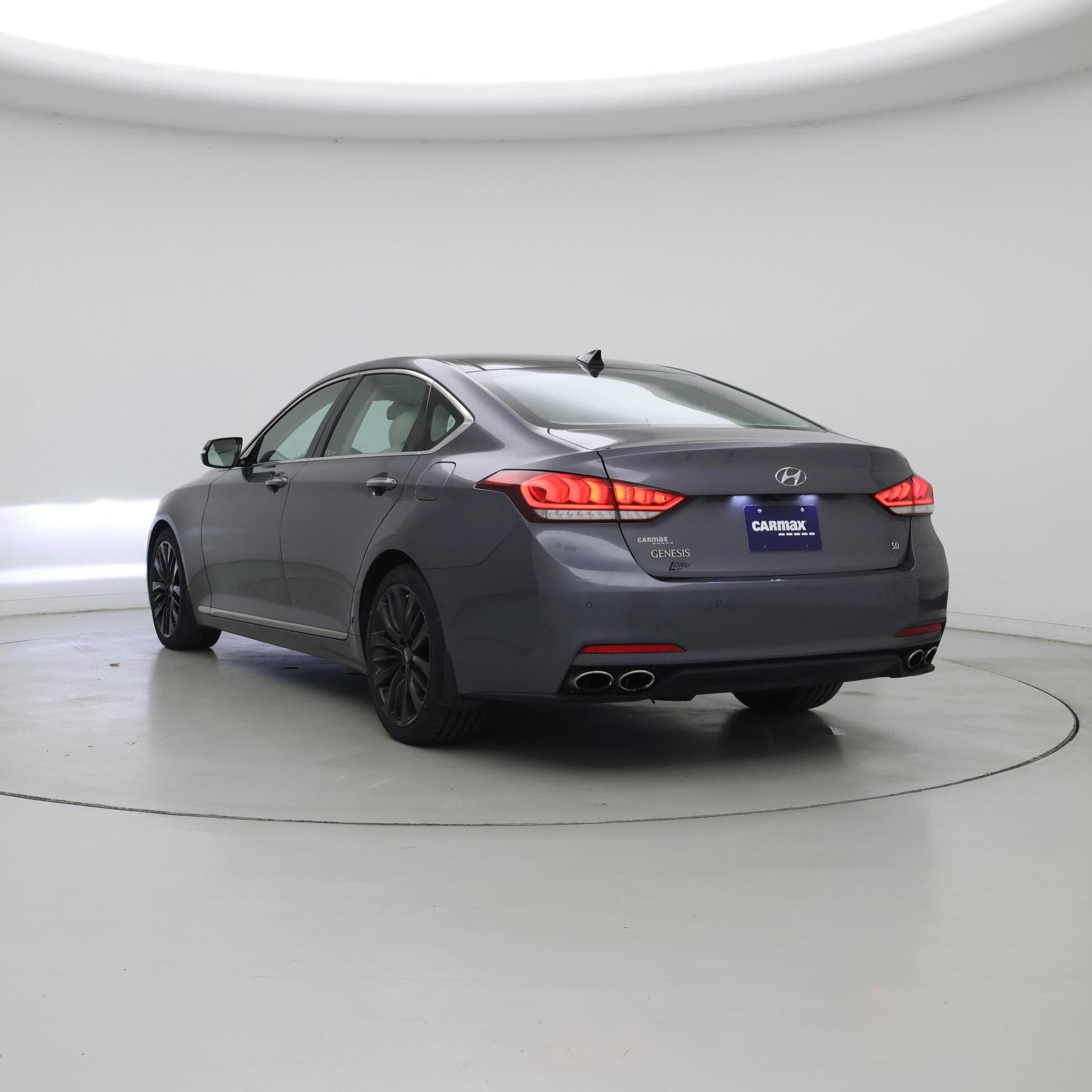 Thumbnail: 2015 Hyundai Genesis - 2